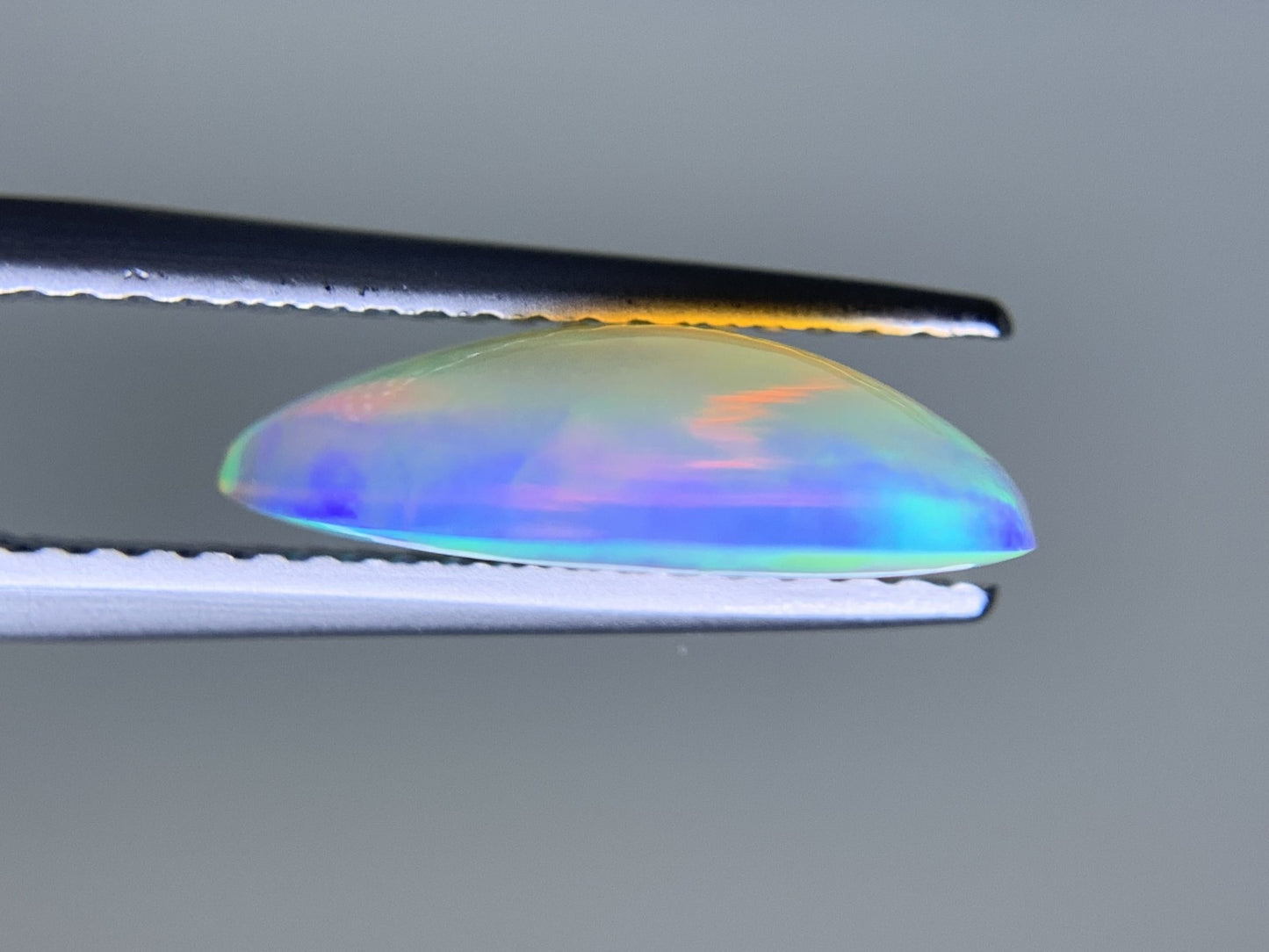 オパール 2.031ct 宝石ソーティング付き  14.0㎜×8.3㎜×4.0㎜  ルース（ 裸石 ） 3602Y