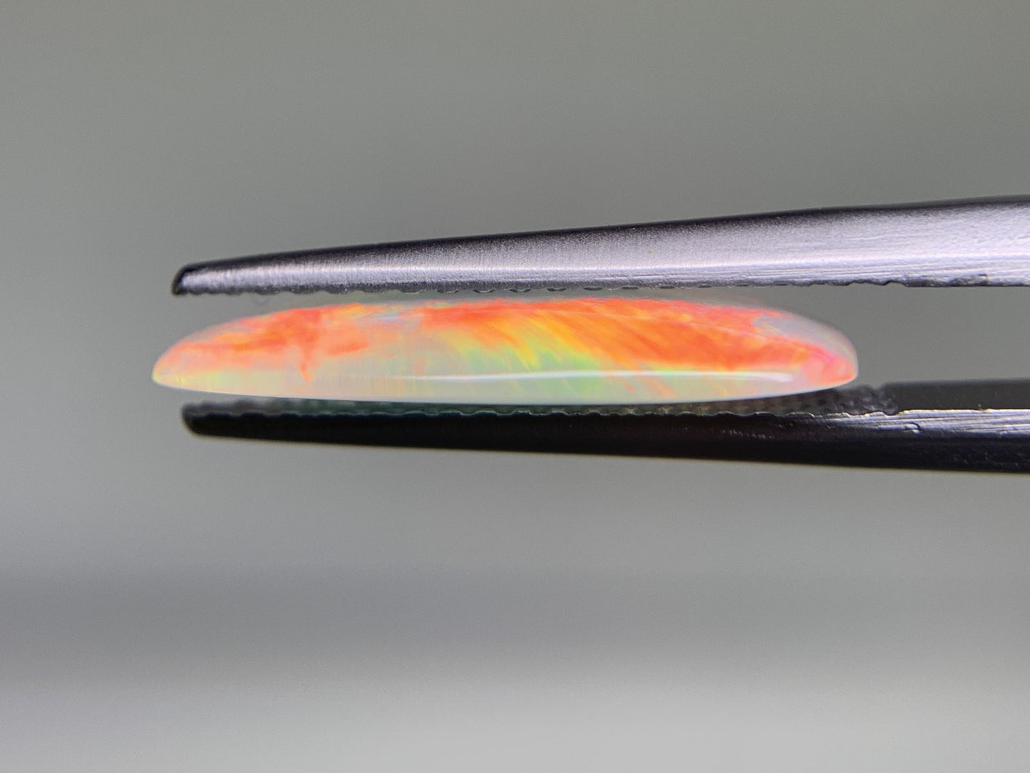 オパール 1.866ct 宝石ソーティング付き  16.5㎜×7.7㎜×2.6㎜  ルース（ 裸石 ） 3625Y