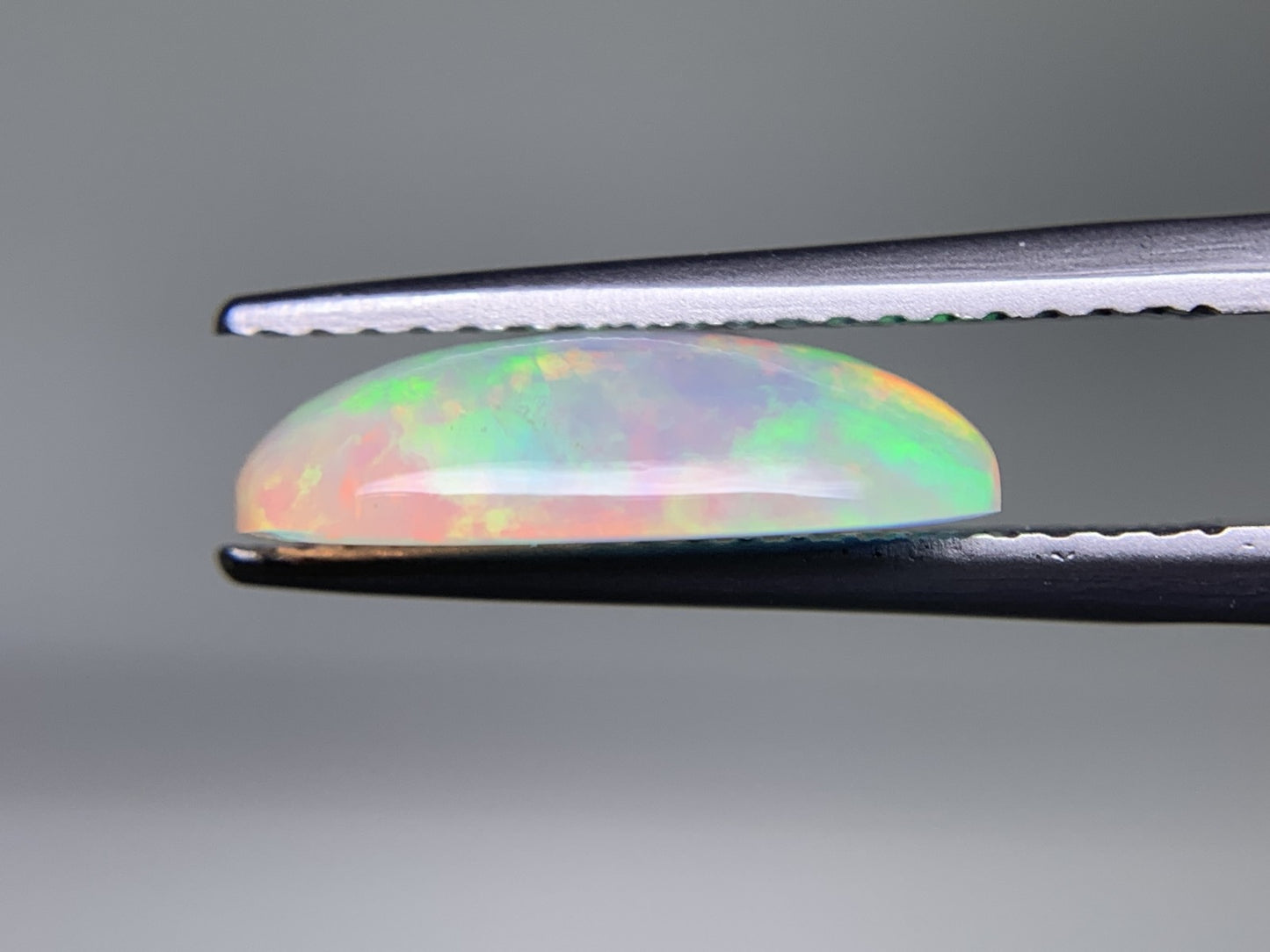 オパール 1.949ct 宝石ソーティング付き  13.0㎜×7.8㎜×3.6㎜  ルース（ 裸石 ） 3626Y