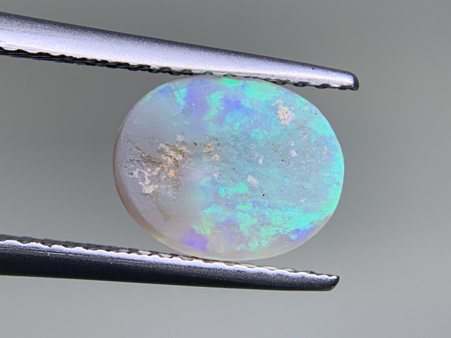 ブラックオパール 1.111ct 宝石ソーティング付き  9.3㎜×7.5㎜×2.6㎜  ルース（ 裸石 ） 3776Y