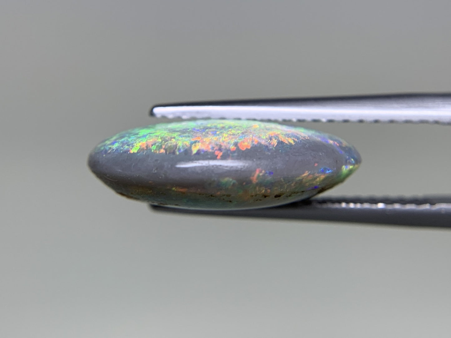 ブラックオパール 5.302ct 宝石ソーティング付き  16.1㎜×11.3㎜×5.0㎜  ルース（ 裸石 ） 3778Y
