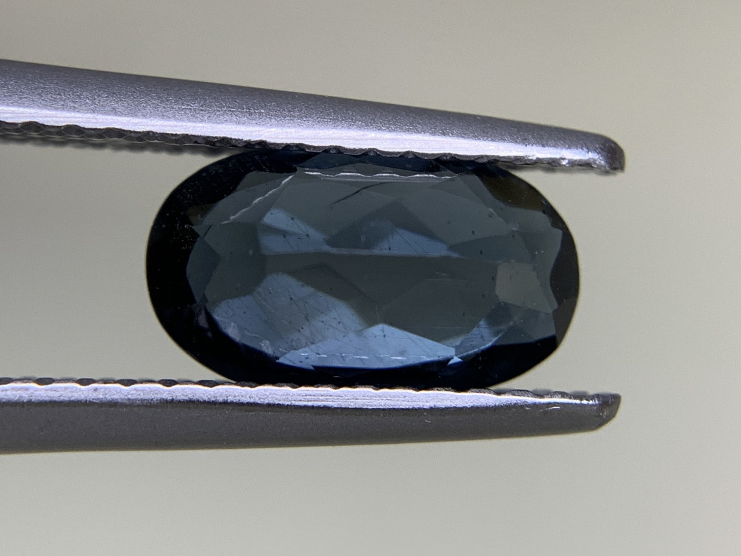 トルマリン 1.667ct 宝石ソーティング付き 9.8㎜×5.7㎜×3.9㎜ ルース（ 裸石 ） 3804Y