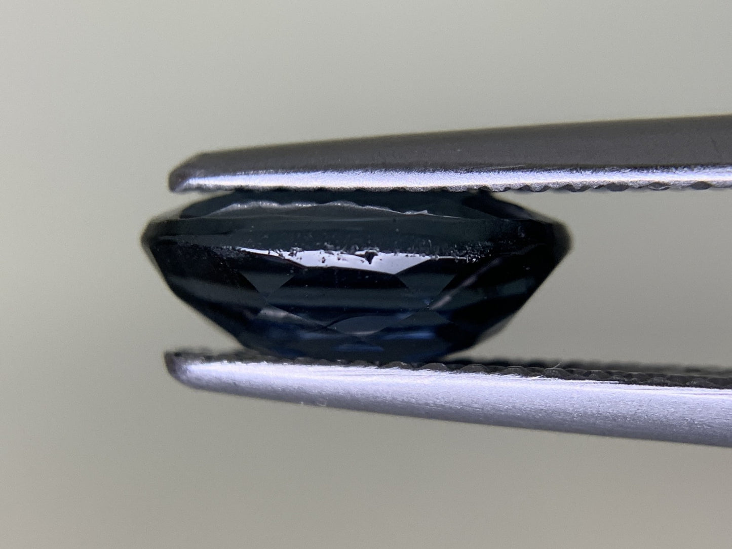 トルマリン 1.667ct 宝石ソーティング付き 9.8㎜×5.7㎜×3.9㎜ ルース（ 裸石 ） 3804Y