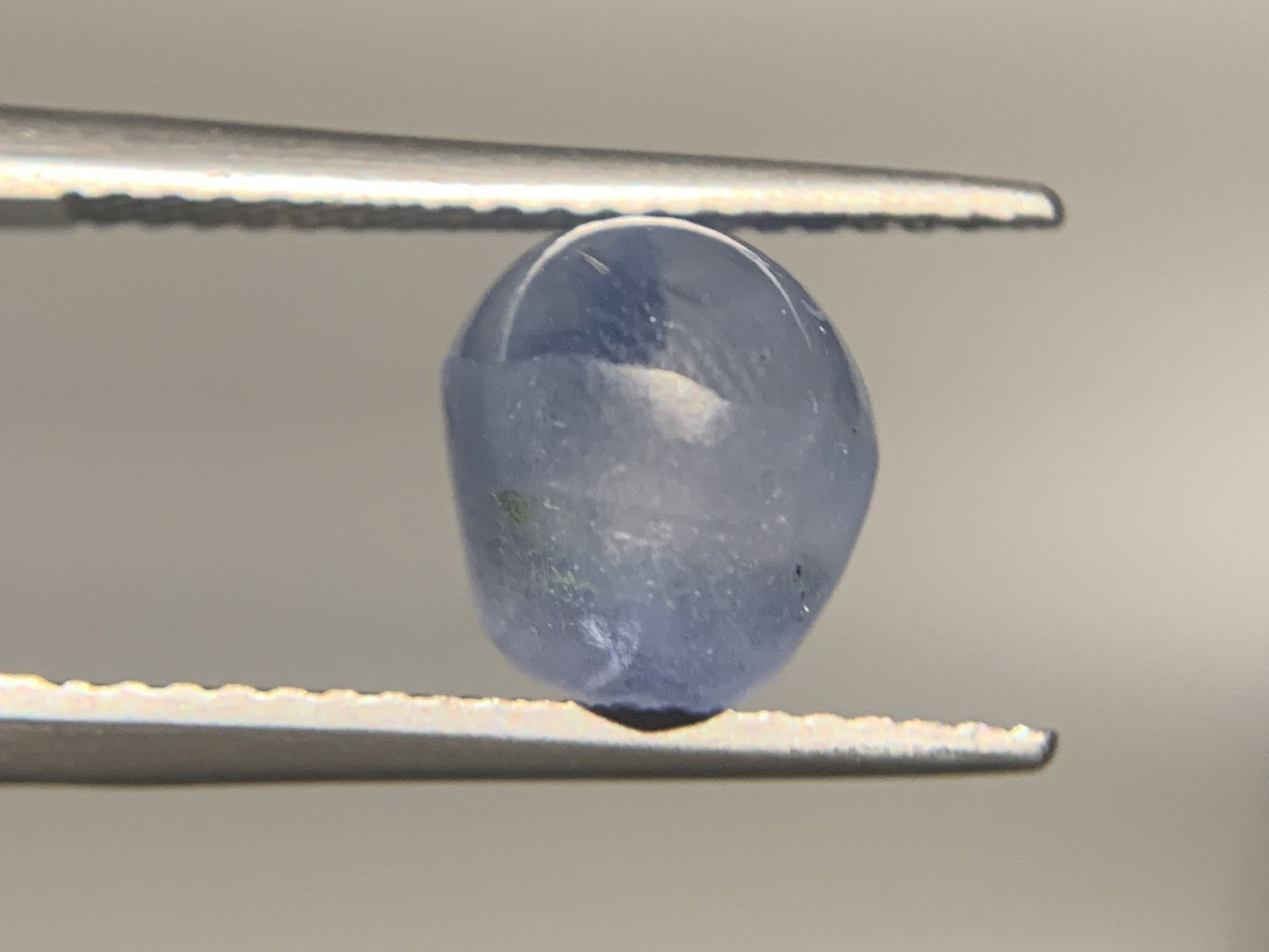スターサファイア 6.72ct  中央宝石ソーティング付き  10.0㎜×7.6㎜×8.3㎜  ルース（ 裸石 ） 3849Y