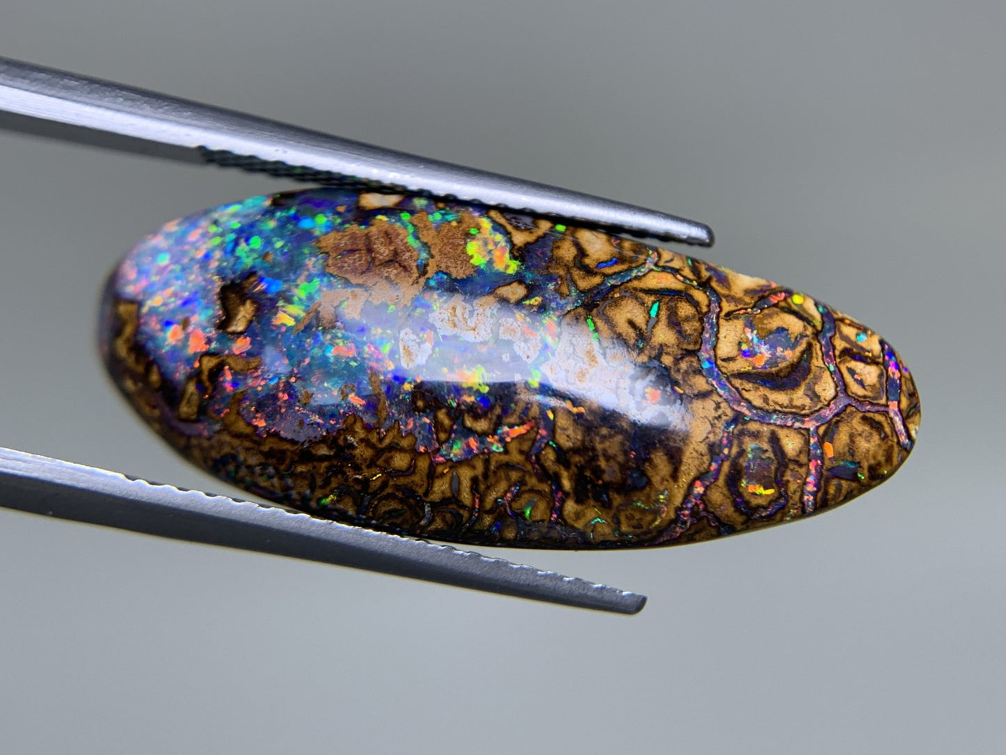 ボルダーオパール 10.849ct 宝石ソーティング付き  27.0㎜×10.7㎜×5.2㎜  ルース（ 裸石 ） 3854Y