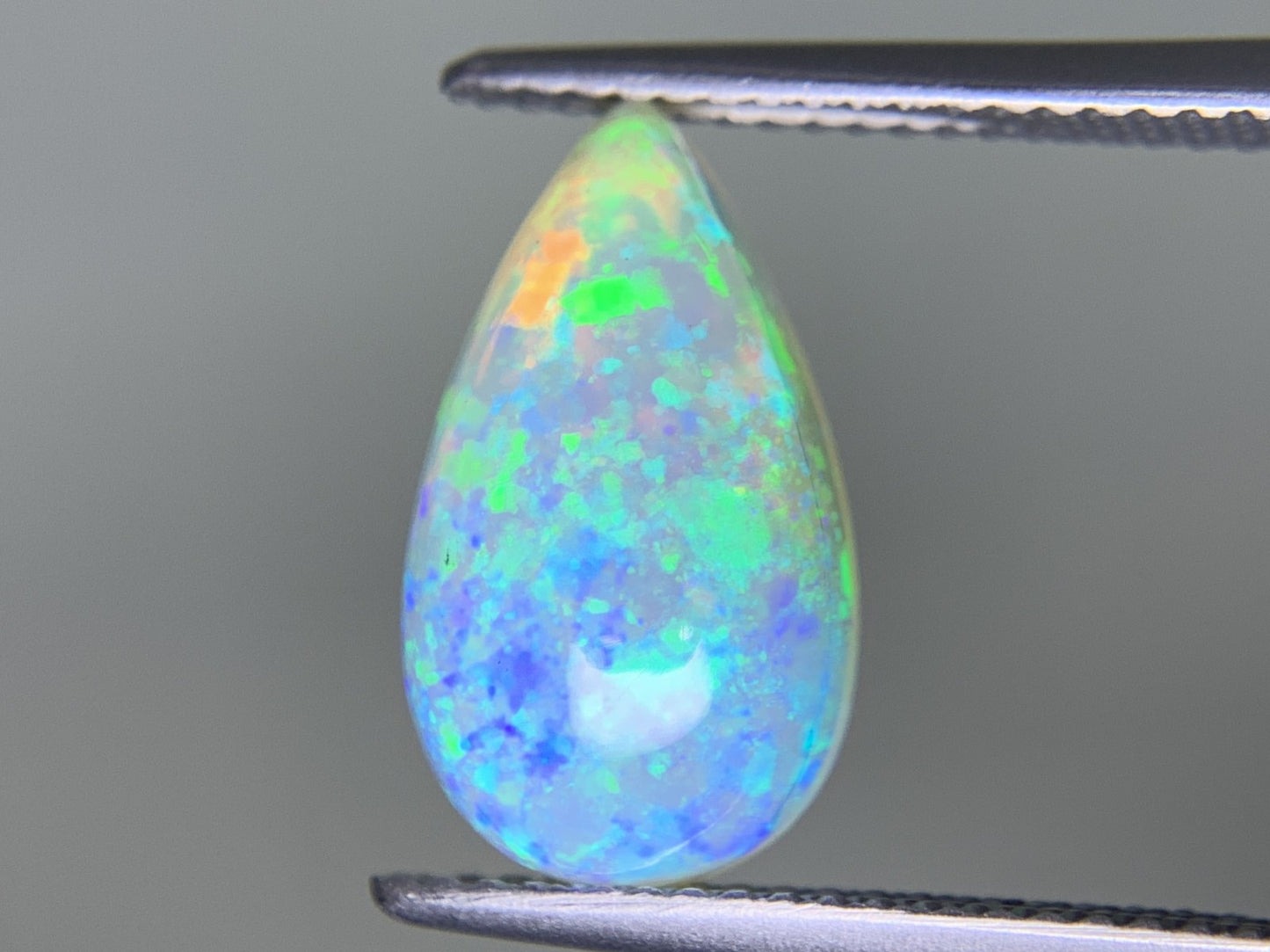 オパール 2.851ct 宝石ソーティング付き 14.9㎜×8.4㎜×4.8㎜ ルース（ 裸石 ） 3904Y