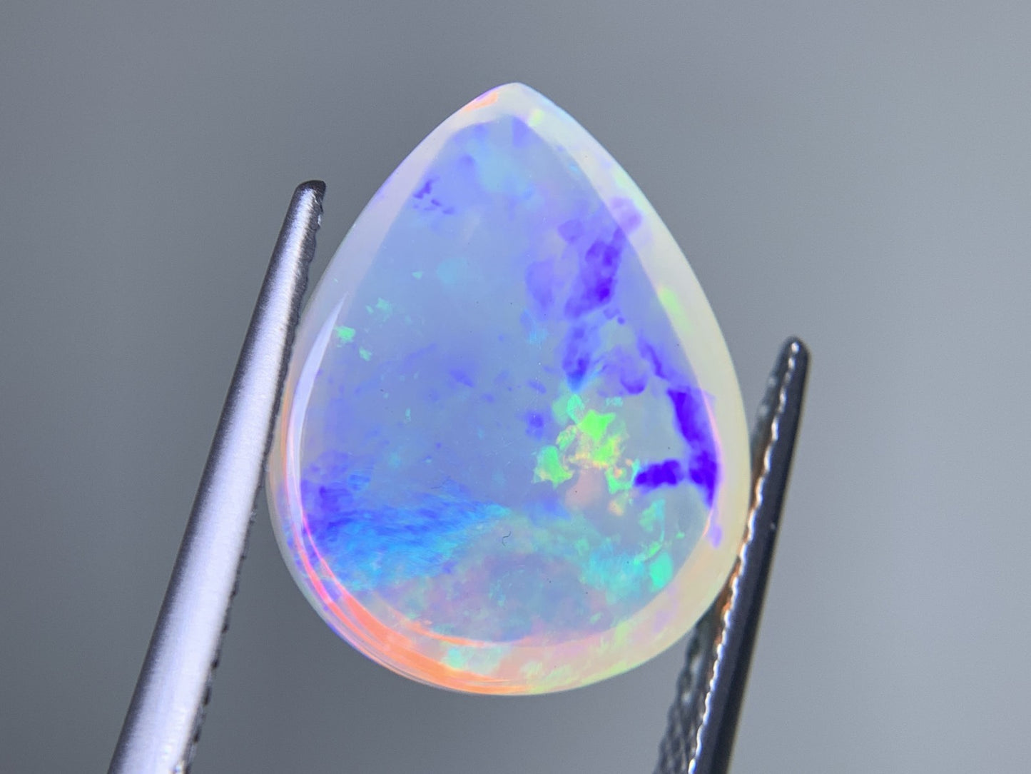 オパール 5.085ct 宝石ソーティング付き  15.0㎜×12.0㎜×5.9㎜  ルース（ 裸石 ） 3918Y