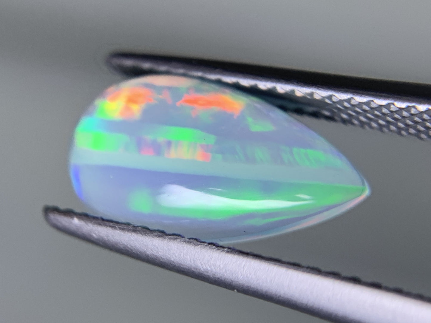 オパール 1.701ct 宝石ソーティング付き 14.0㎜×7.7㎜×3.4㎜ ルース（ 裸石 ） 3933Y