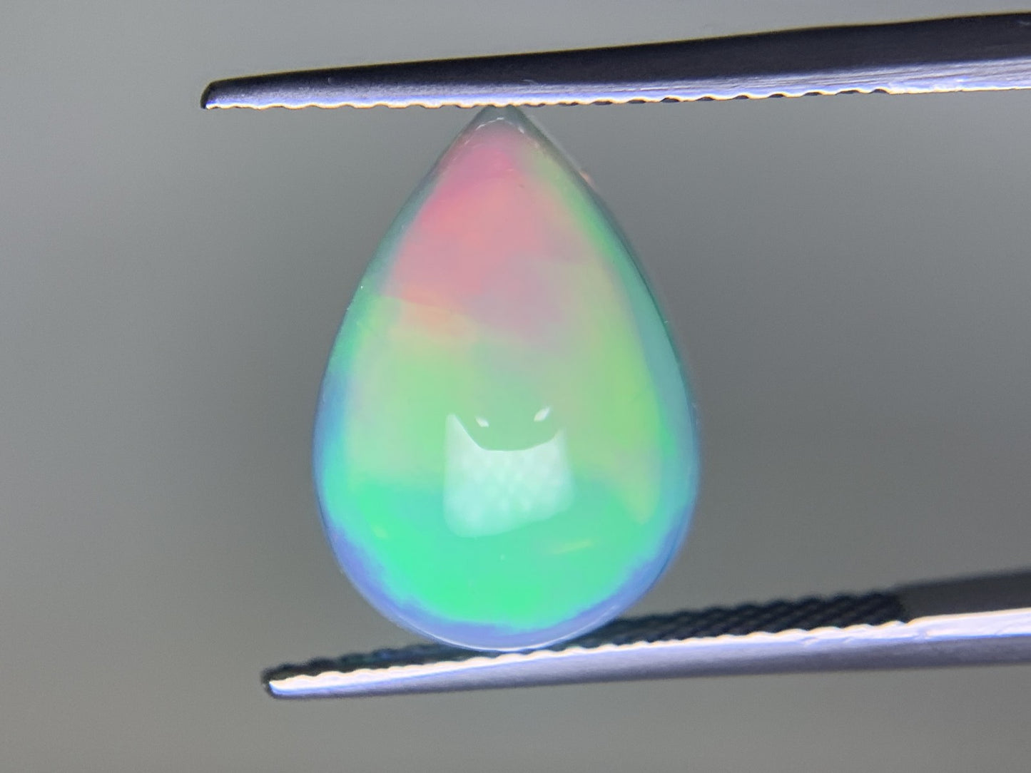 オパール 3.544ct 宝石ソーティング付き 14.4㎜×10.3㎜×5.3㎜ ルース（ 裸石 ） 3951Y