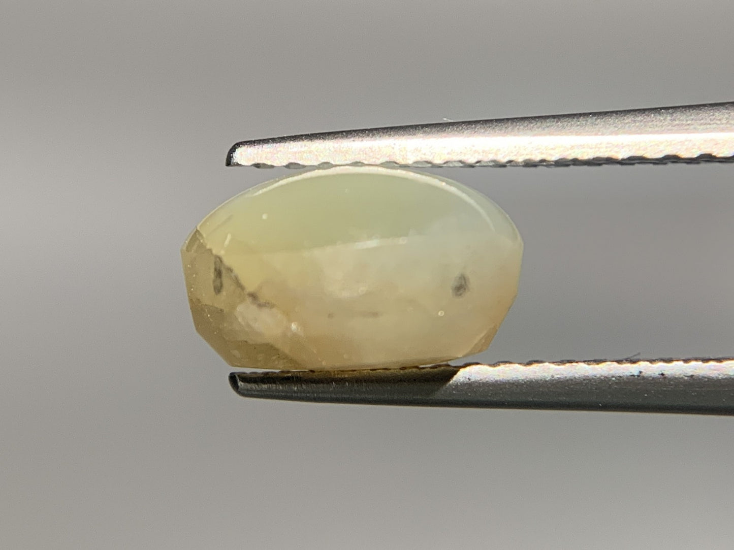 クリソベリルキャッツアイ 3.596ct 宝石ソーティング付き  9.1㎜×6.8㎜×5.3㎜  ルース（ 裸石 ） 4022Y