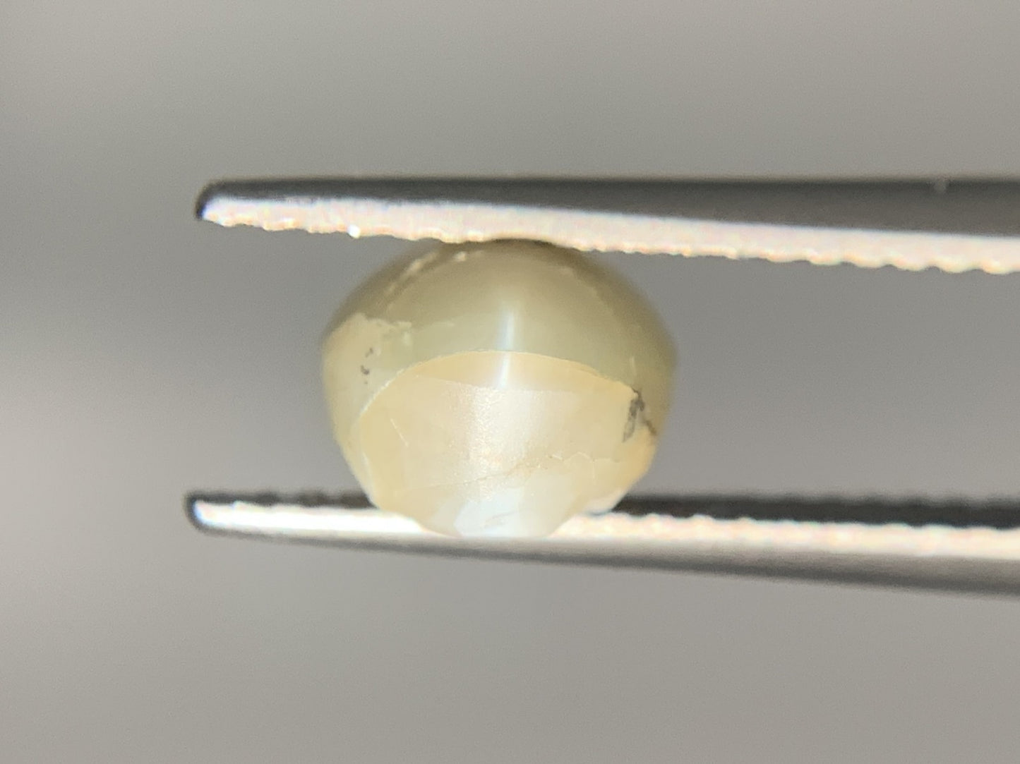 クリソベリルキャッツアイ 3.596ct 宝石ソーティング付き  9.1㎜×6.8㎜×5.3㎜  ルース（ 裸石 ） 4022Y