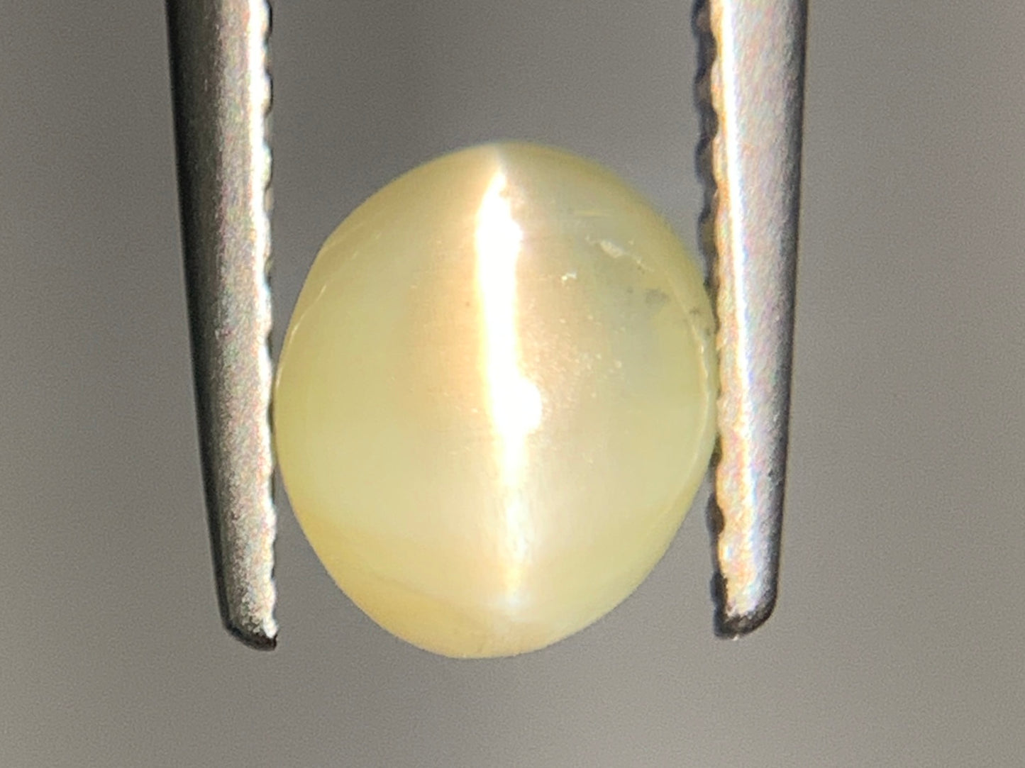 クリソベリルキャッツアイ 1.143ct 宝石ソーティング付き  6.0㎜×5.2㎜×3.2㎜  ルース（ 裸石 ） 4023Y