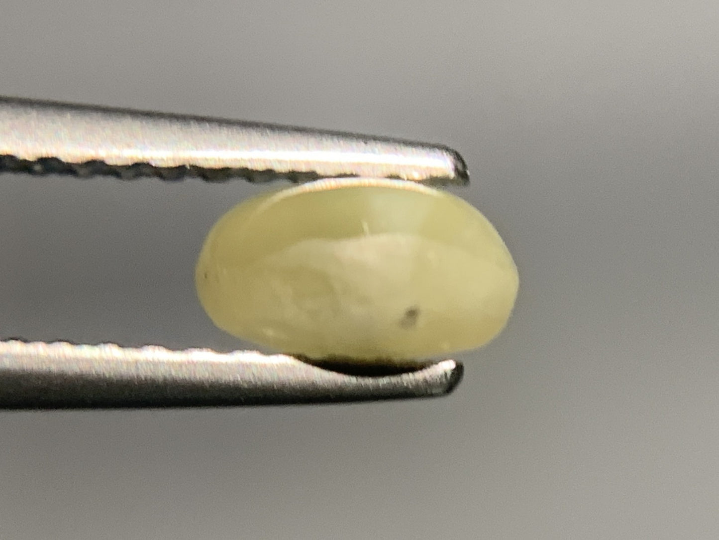 クリソベリルキャッツアイ 1.143ct 宝石ソーティング付き  6.0㎜×5.2㎜×3.2㎜  ルース（ 裸石 ） 4023Y