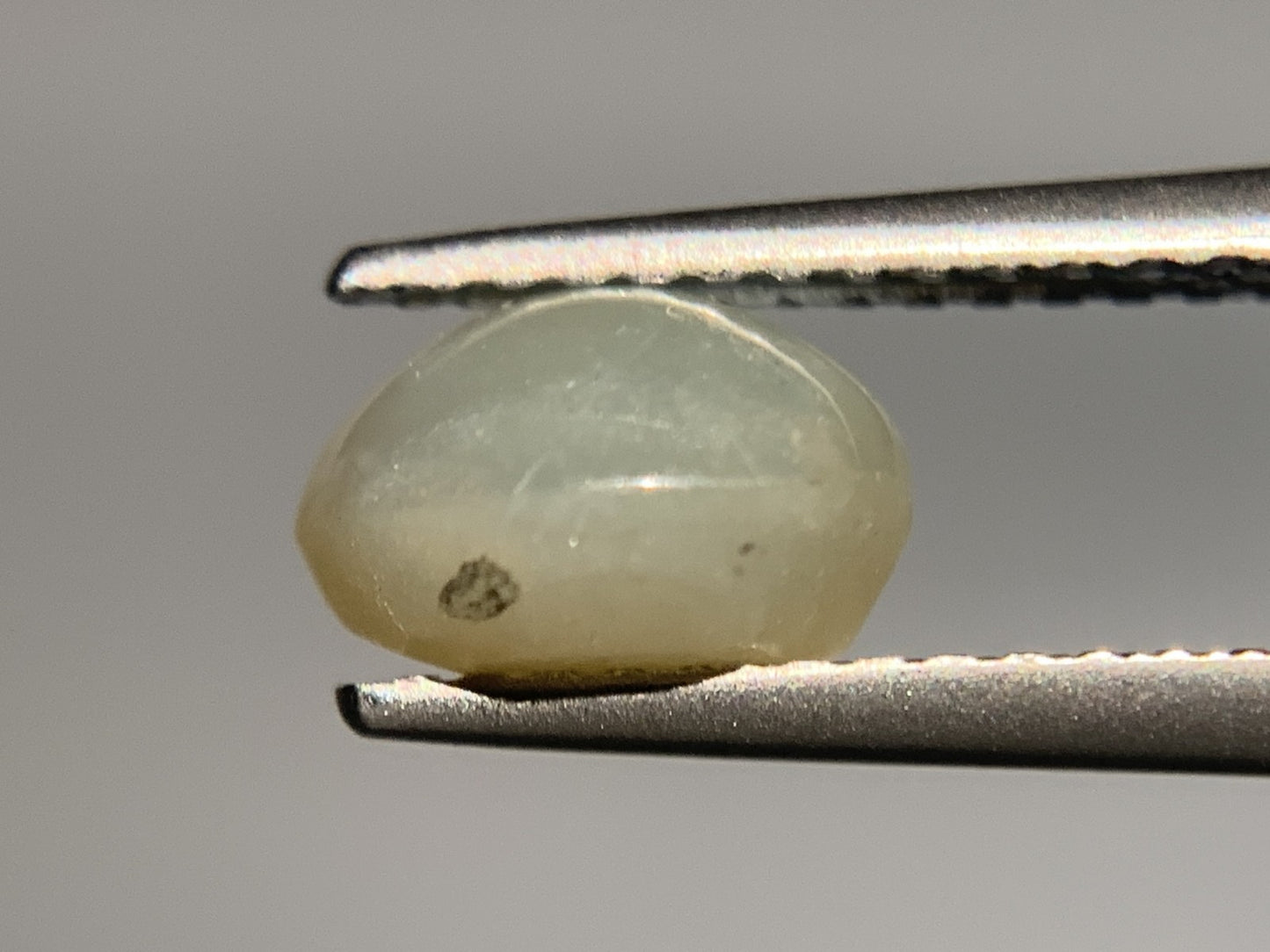 クリソベリルキャッツアイ 2.143ct 宝石ソーティング付き 7.4㎜×6.2㎜×4.8㎜ ルース（ 裸石 ） 4025Y