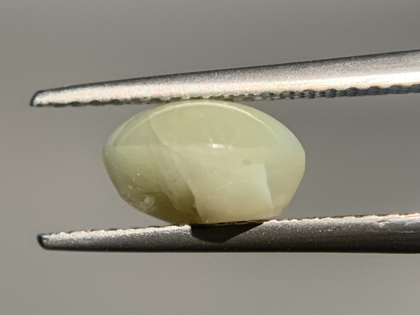 クリソベリルキャッツアイ 3.171ct 宝石ソーティング付き 8.4㎜×7.3㎜×5.1㎜ ルース（ 裸石 ） 4027Y