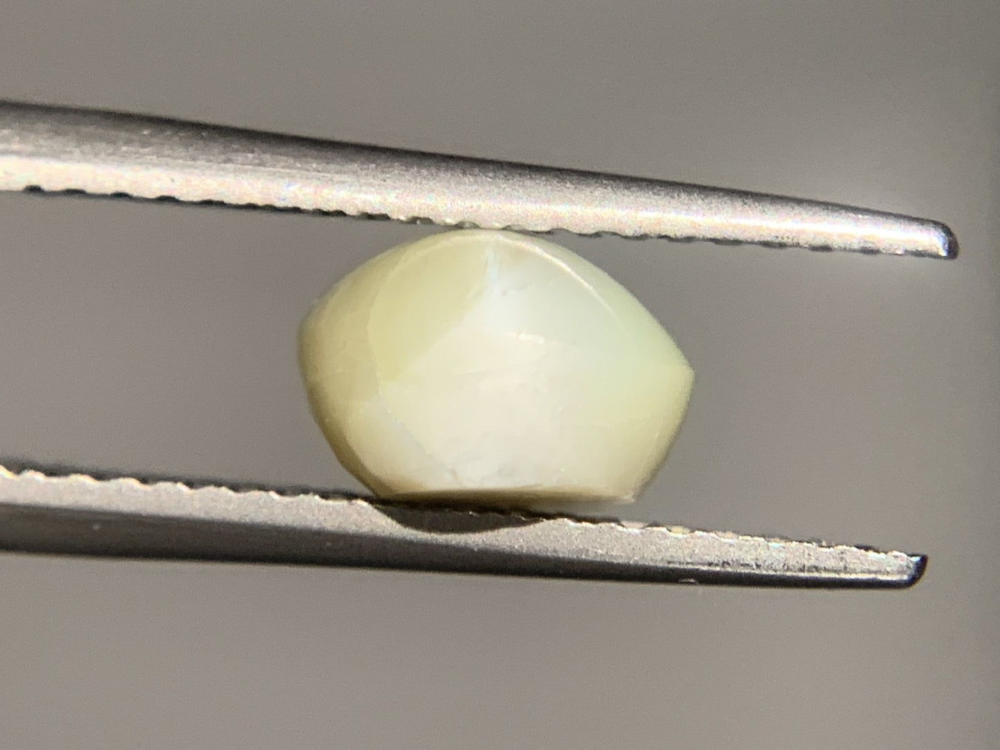 クリソベリルキャッツアイ 3.171ct 宝石ソーティング付き 8.4㎜×7.3㎜×5.1㎜ ルース（ 裸石 ） 4027Y