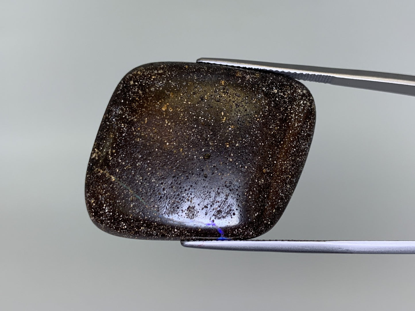 ボルダーオパール 54.968ct 宝石ソーティング付き  29.7㎜×25.6㎜×8.9㎜  ルース（ 裸石 ） 4051Y