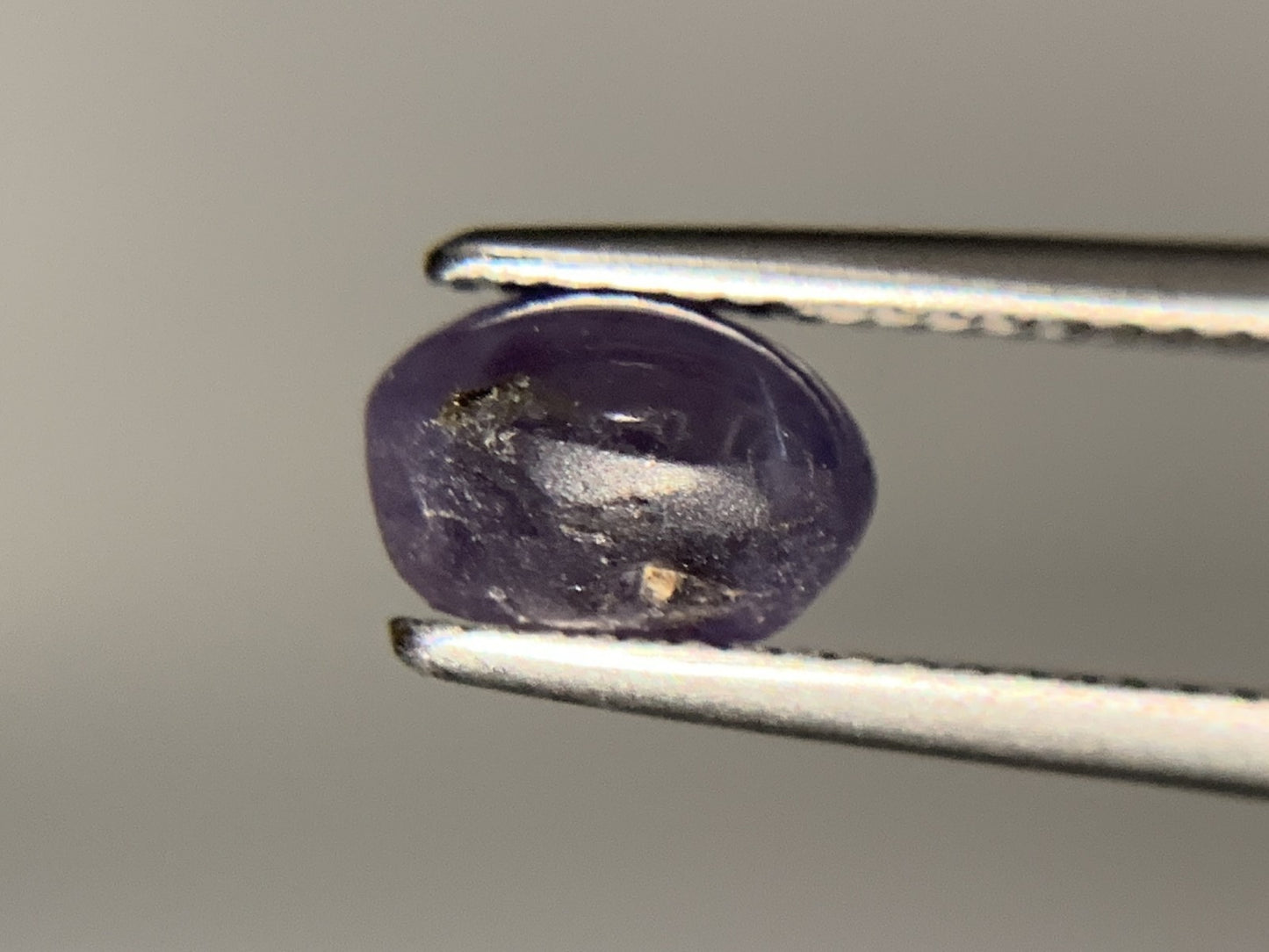 スターサファイア 2.724ct  宝石ソーティング付き  7.8㎜×6.0㎜×5.4㎜  ルース（ 裸石 ） 4056Y
