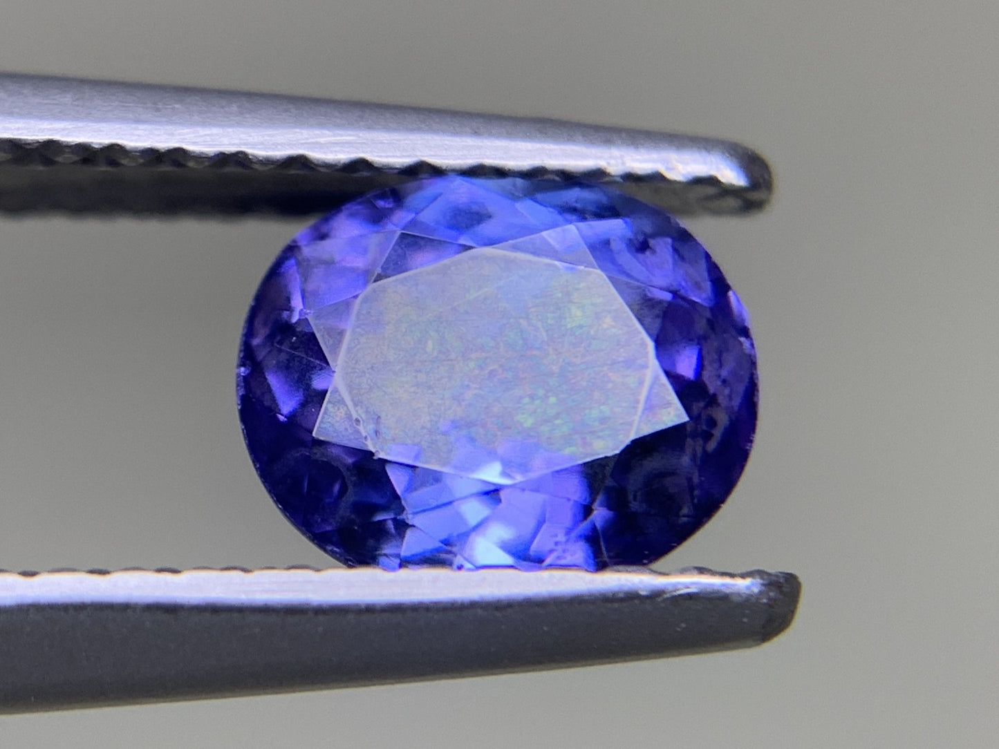 タンザナイト 1.164ct  宝石ソーティング付き  7.0㎜×6.1㎜×3.7㎜  ルース（ 裸石 ） 4092Y