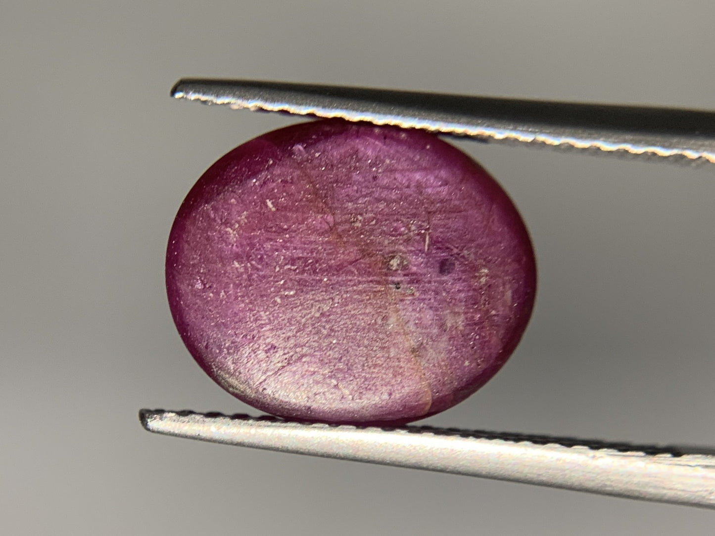 スタールビー 7.544ct 宝石ソーティング付き 11.7㎜×9.9㎜×6.3㎜ ルース（ 裸石 ） 4181Y