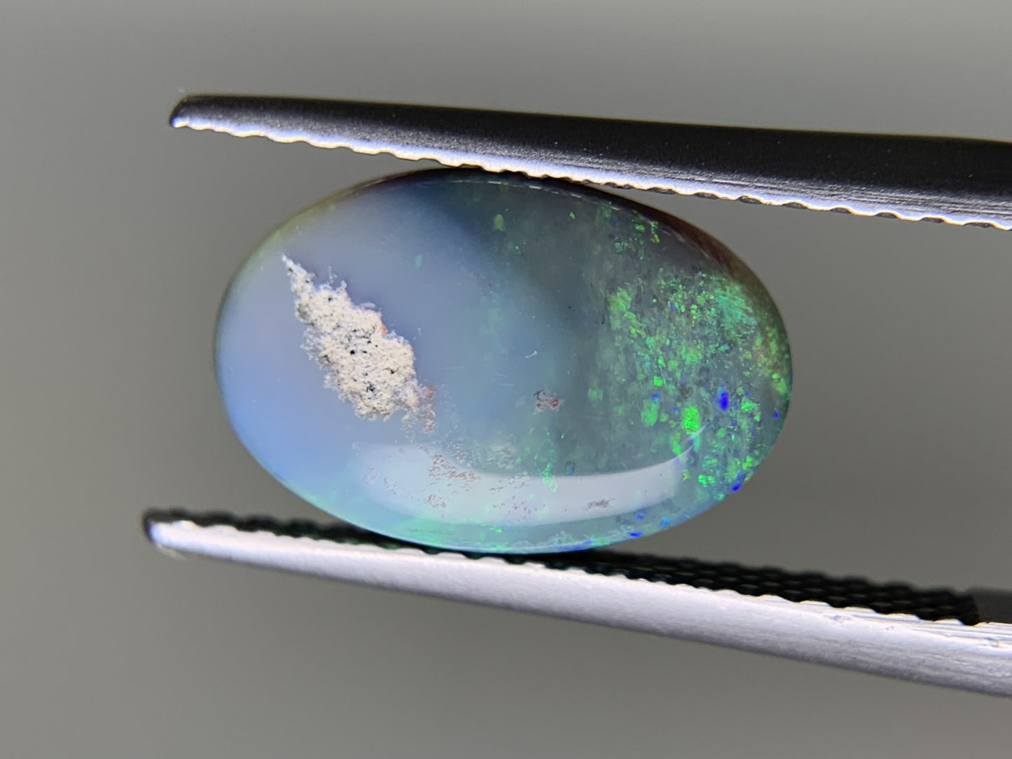 ブラックオパール 2.177ct  宝石ソーティング付き  11.6㎜×7.7㎜×3.6㎜  ルース（ 裸石 ） 4206Y