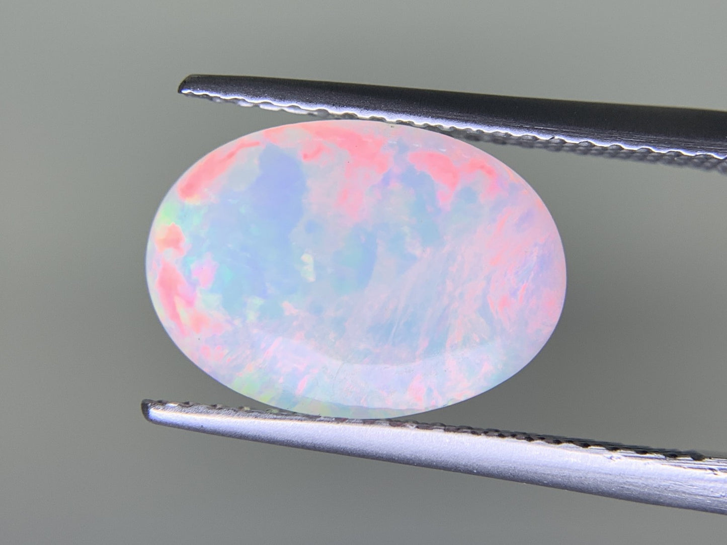 オパール 3.279ct  宝石ソーティング付き  13.2㎜×9.1㎜×5.6㎜  ルース（ 裸石 ） 4301Y