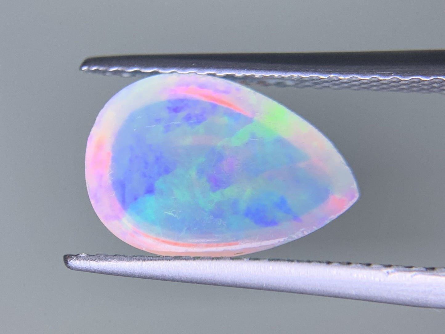 オパール 2.565ct  宝石ソーティング付き  12.1㎜×8.0㎜×5.4㎜  ルース（ 裸石 ） 4332Y