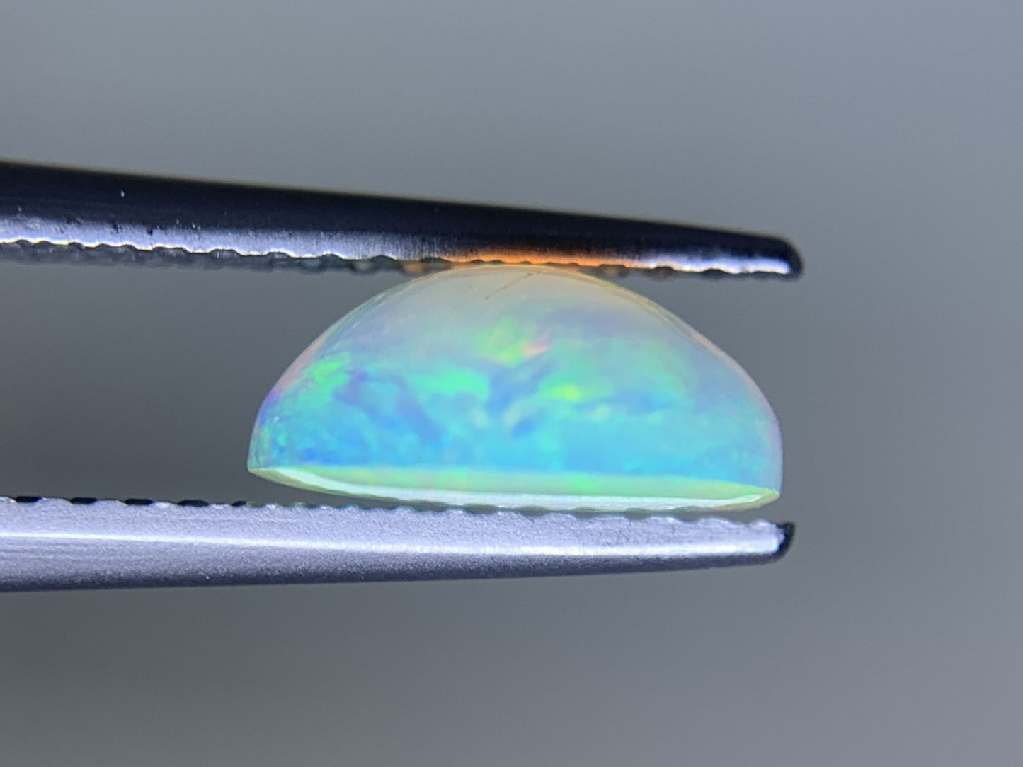 オパール 1.514ct  宝石ソーティング付き  8.8㎜×8.8㎜×4.0㎜  ルース（ 裸石 ） 4341Y