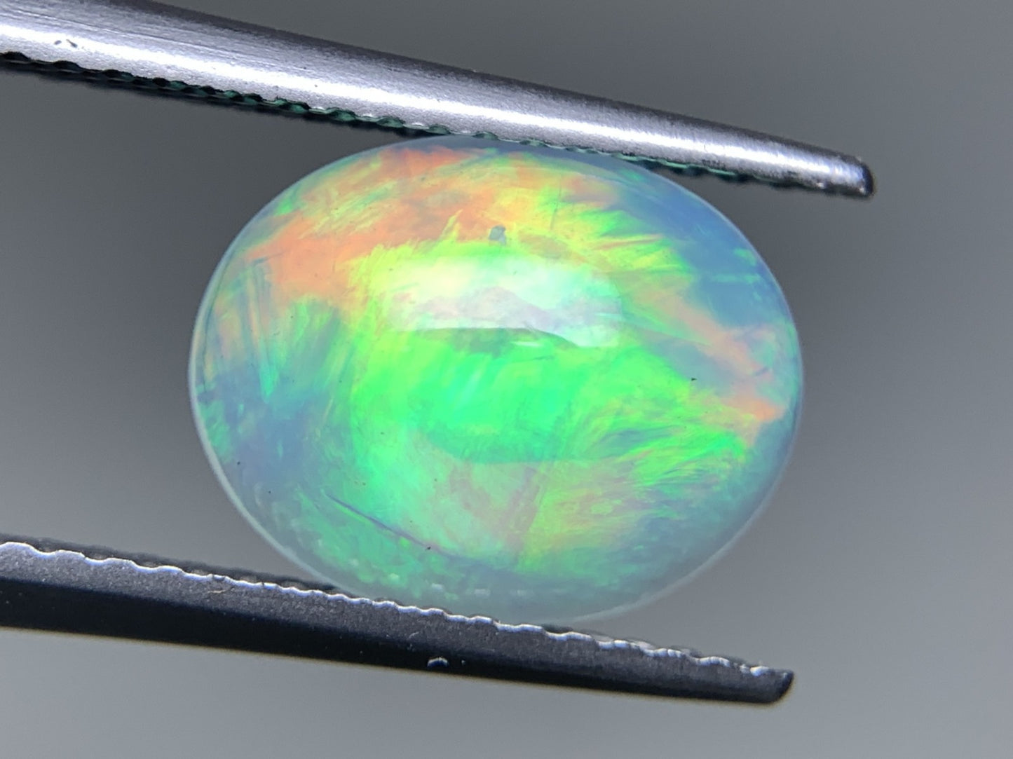 オパール 1.468ct  宝石ソーティング付き  11.0㎜×8.8㎜×3.8㎜  天然 ルース（ 裸石 ） 4410Y