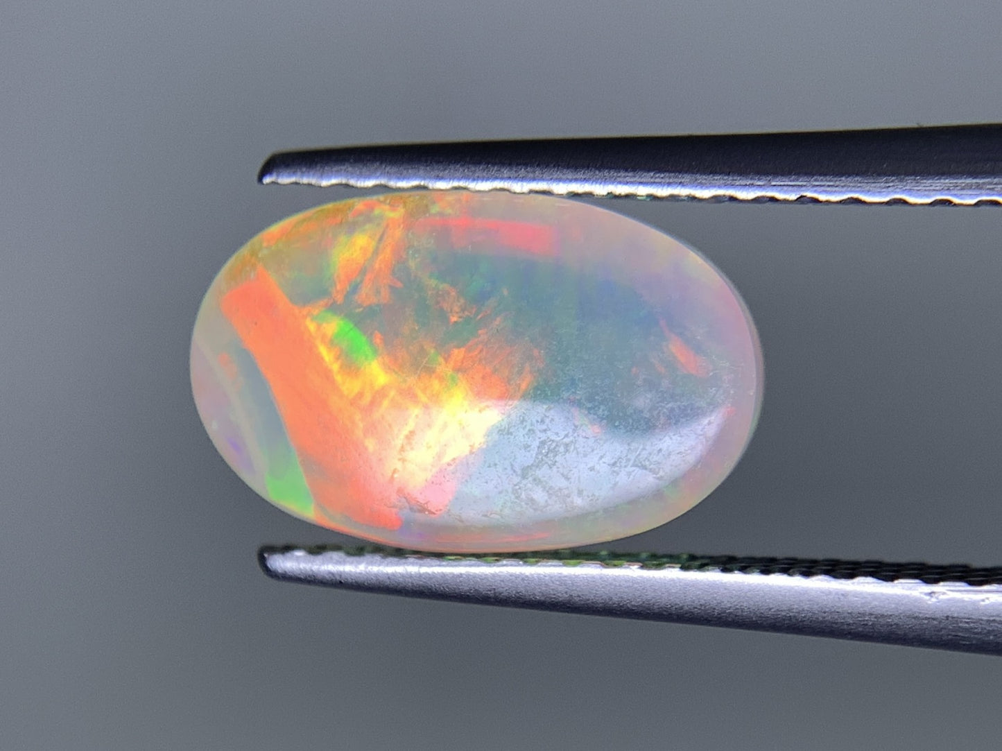 オパール 2.488ct  宝石ソーティング付き  12.1㎜×7.5㎜×5.1㎜  天然 ルース（ 裸石 ） 4441Y