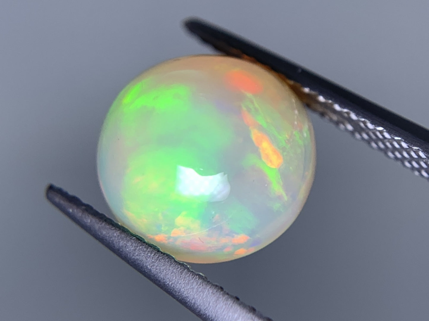 オパール 2.603ct 宝石ソーティング付き 9.6㎜×9.5㎜×6.0㎜ 天然 ルース（ 裸石 ） 4443Y