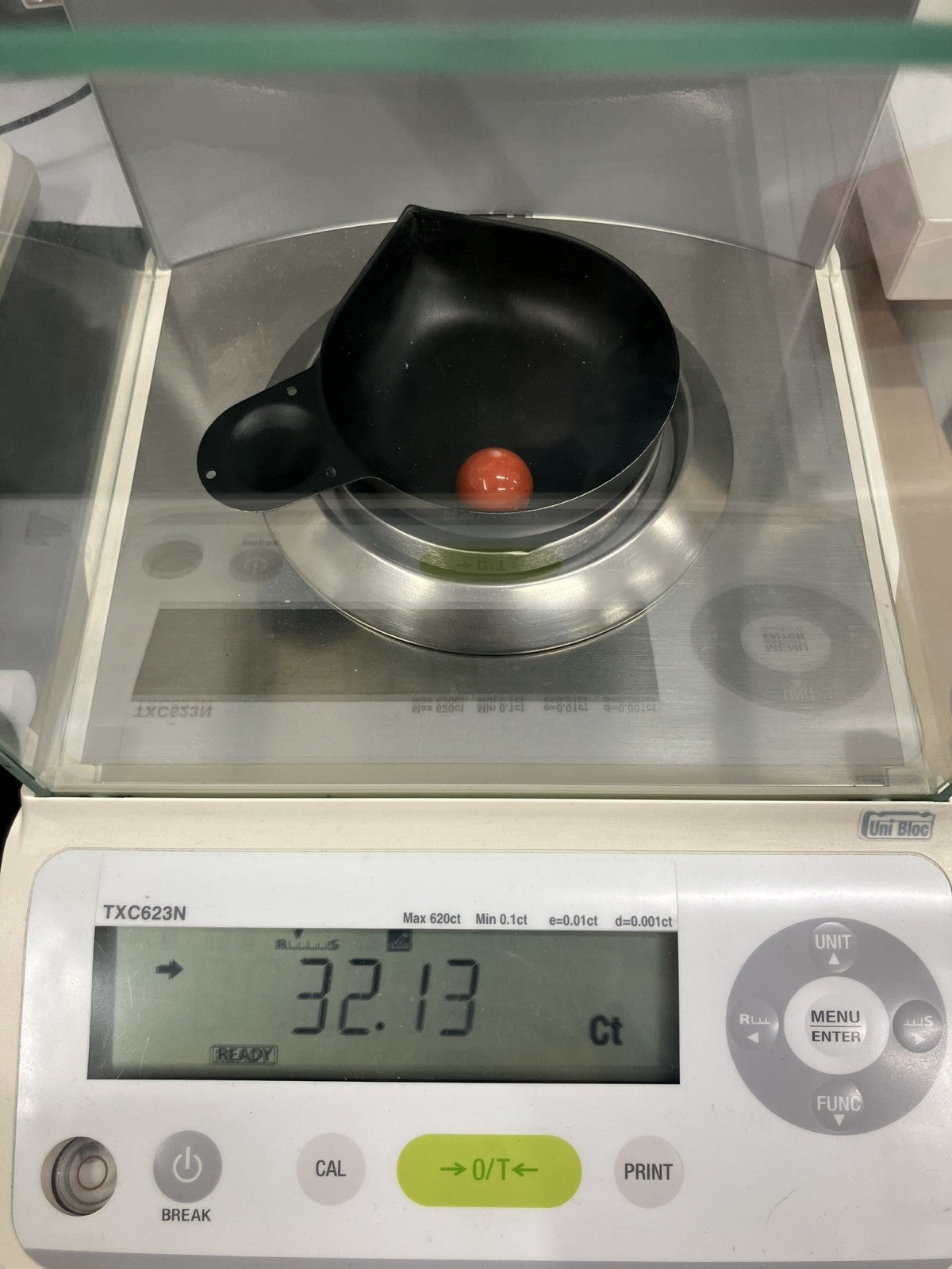 サンゴ　赤珊瑚　 32.13ct 宝石鑑別書付き 16.5㎜ ルース（ 裸石 ） 4467S