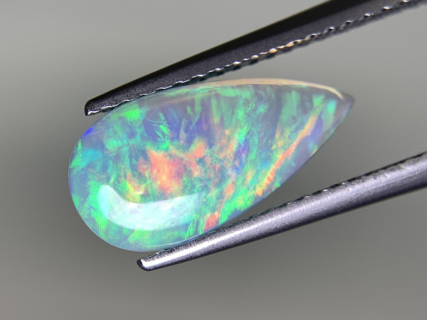 オパール 1.297ct  宝石ソーティング付き  13.8㎜×7.0㎜×2.8㎜  天然 ルース（ 裸石 ） 4536Y