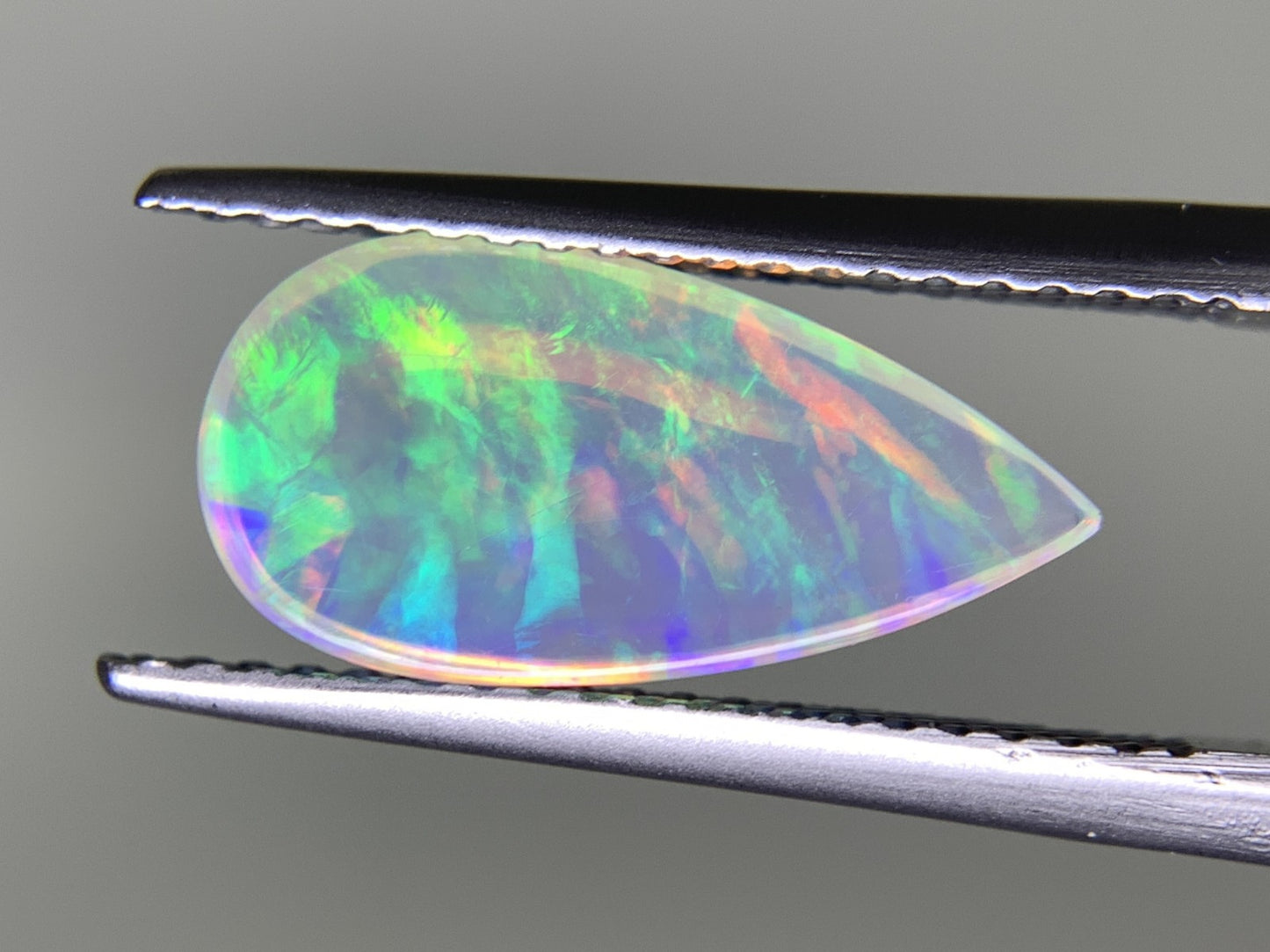 オパール 1.297ct  宝石ソーティング付き  13.8㎜×7.0㎜×2.8㎜  天然 ルース（ 裸石 ） 4536Y