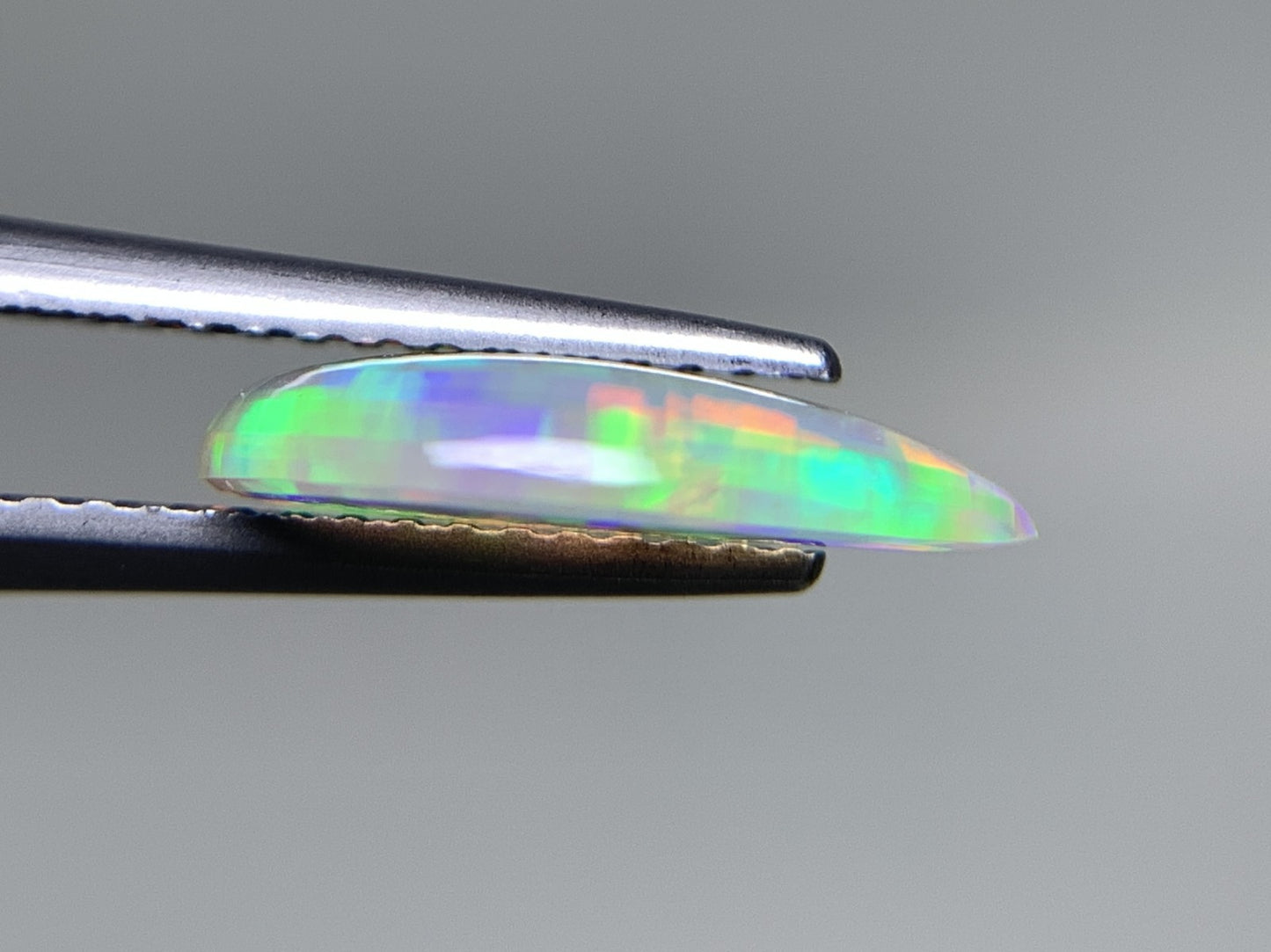 ハニカムオパール 1.521ct  宝石ソーティング付き  12.6㎜×9.0㎜×2.6㎜  天然 ルース（ 裸石 ） 4542Y