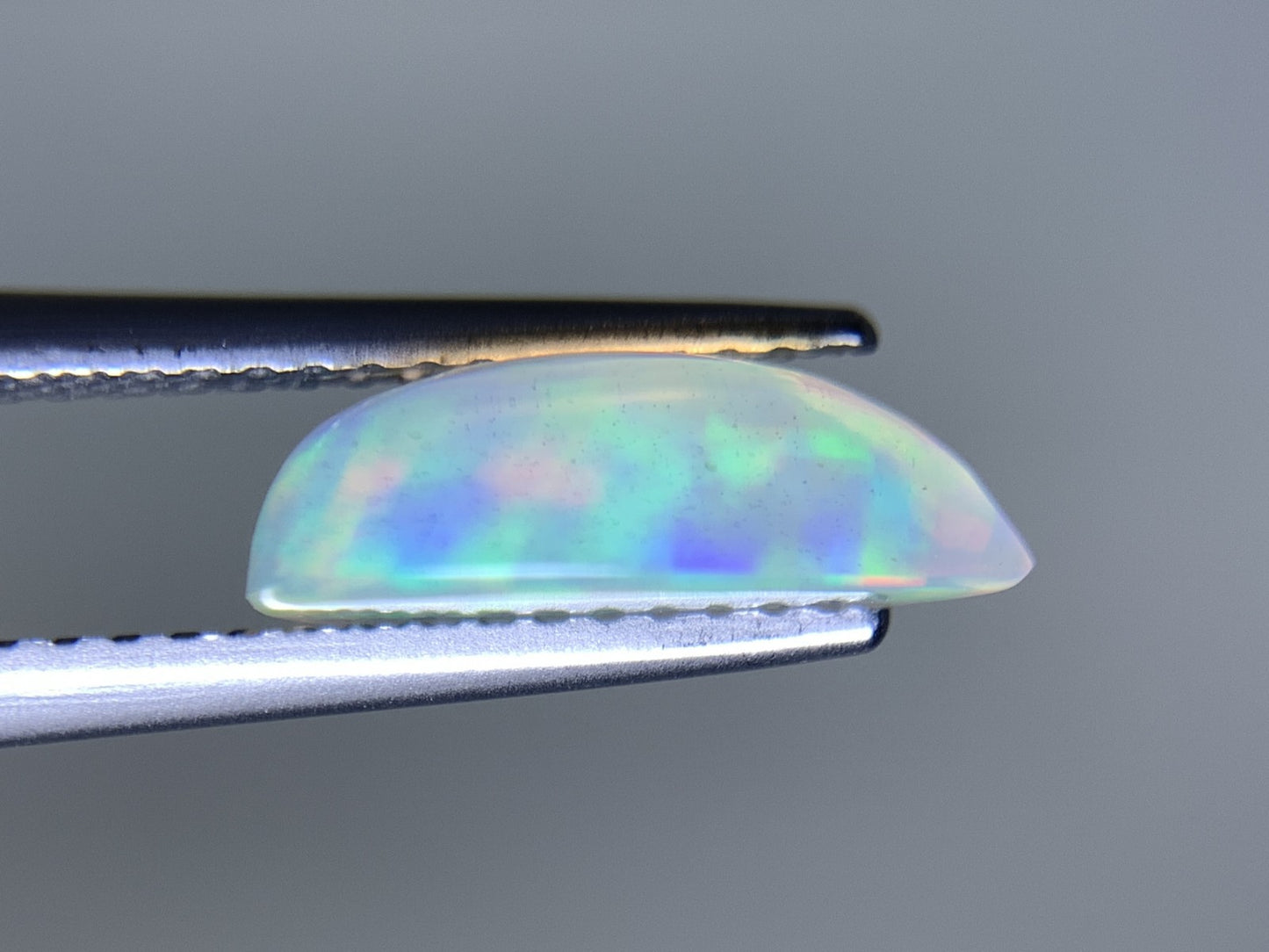 オパール 1.812ct 宝石ソーティング付き 11.9㎜×8.7㎜×4.0㎜ 天然 ルース（ 裸石 ） 4581Y