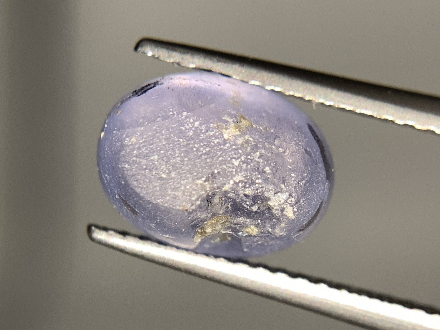 スターサファイア 4.987ct  宝石ソーティング付き  9.9㎜×7.3㎜×5.8㎜  天然 ルース（ 裸石 ） 4697Y