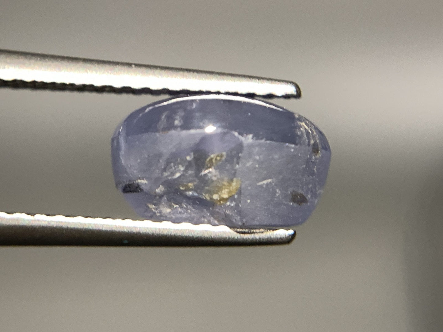 スターサファイア 4.987ct  宝石ソーティング付き  9.9㎜×7.3㎜×5.8㎜  天然 ルース（ 裸石 ） 4697Y