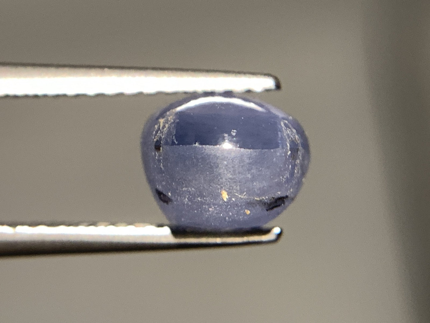 スターサファイア 4.987ct  宝石ソーティング付き  9.9㎜×7.3㎜×5.8㎜  天然 ルース（ 裸石 ） 4697Y