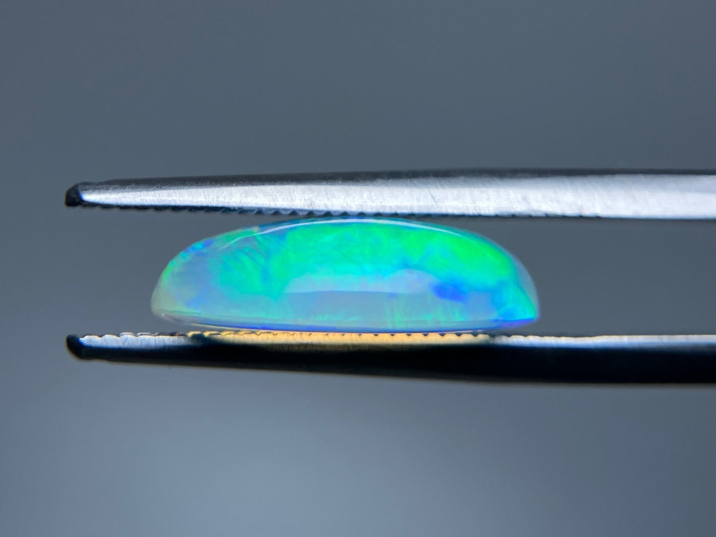 オパール 2.948ct 宝石ソーティング付き 14.1㎜×10.0㎜×4.2㎜ ルース（ 裸石 ） 3925YY
