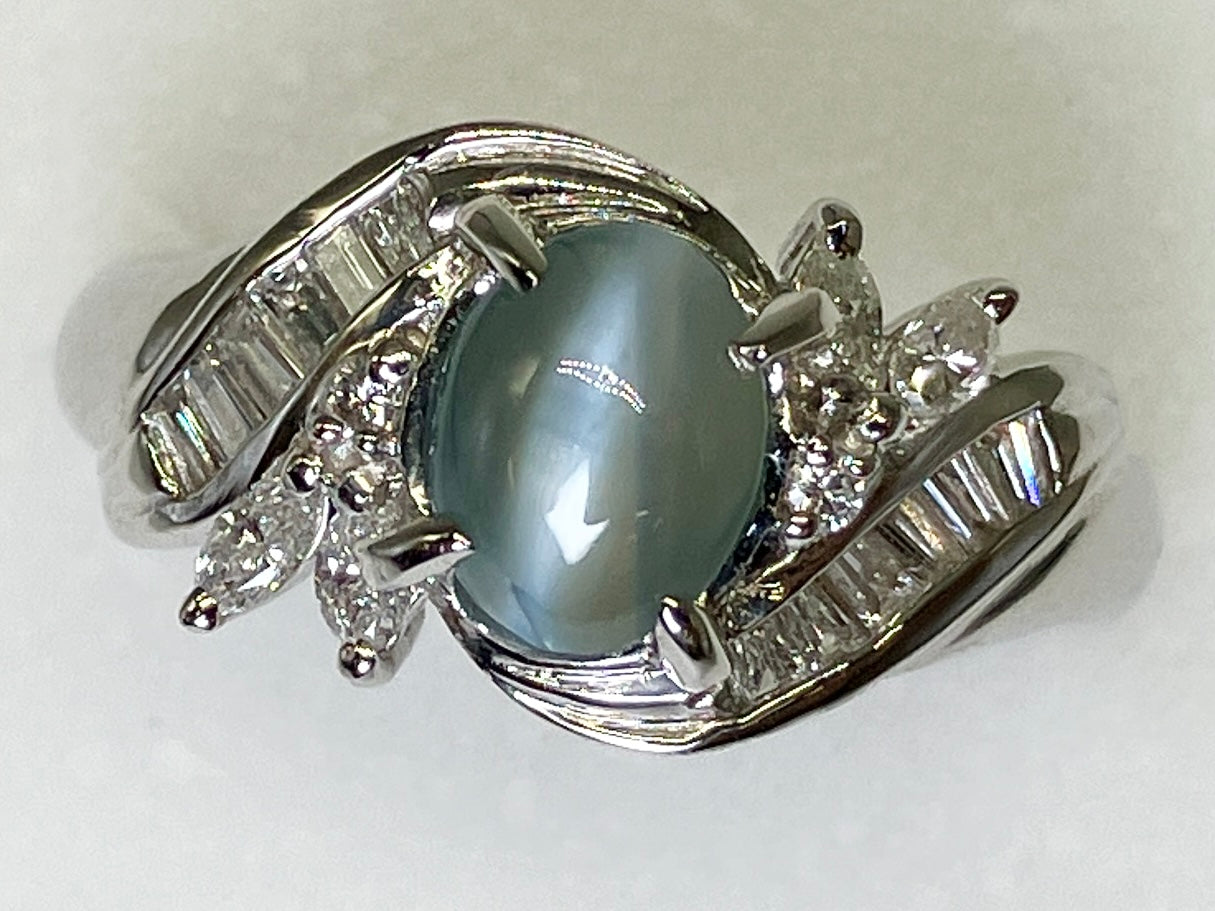 アレキサンドライトキャッツアイ  1.03ct  India GIA宝石鑑別書付き  6.79㎜×5.15㎜×3.30㎜  PT900  6.8g  リング  メレダイヤ  0.29ct  7448Y