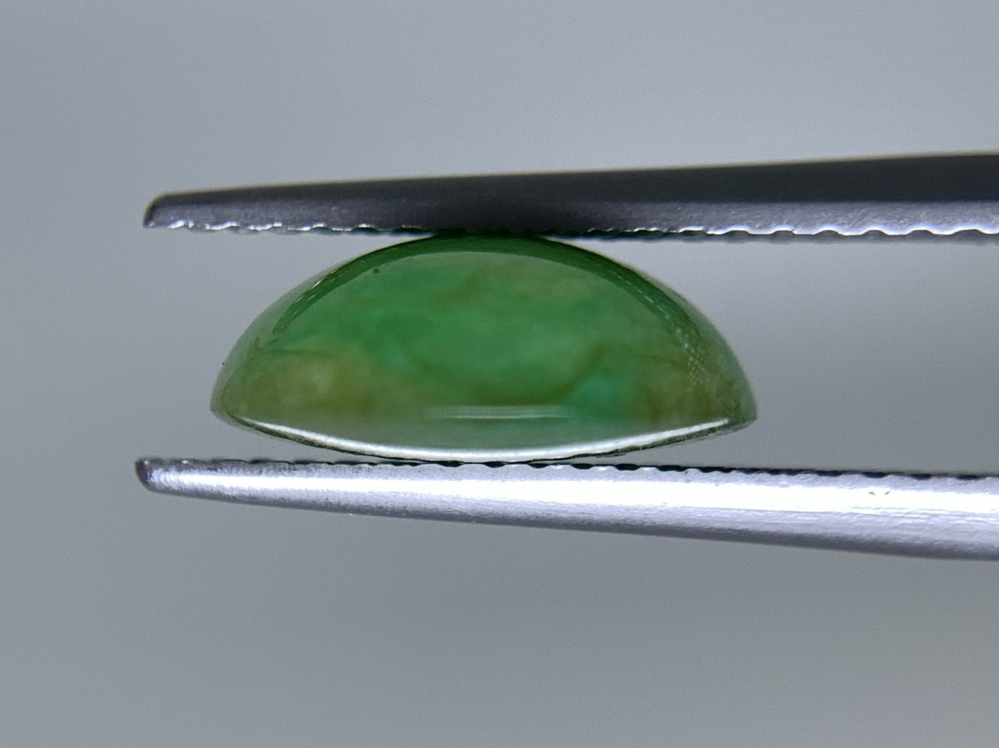 ヒスイ 翡翠 天然 5.146ct 宝石ソーティング付き 13.0㎜×10.5㎜×4.4㎜ ルース（ 裸石 ） 5947Y