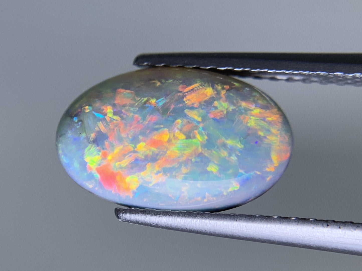 ブラックオパール 天然 2.044ct 宝石ソーティング付き 12.3㎜×7.7㎜×3.3㎜ ルース（ 裸石 ） 7592Y