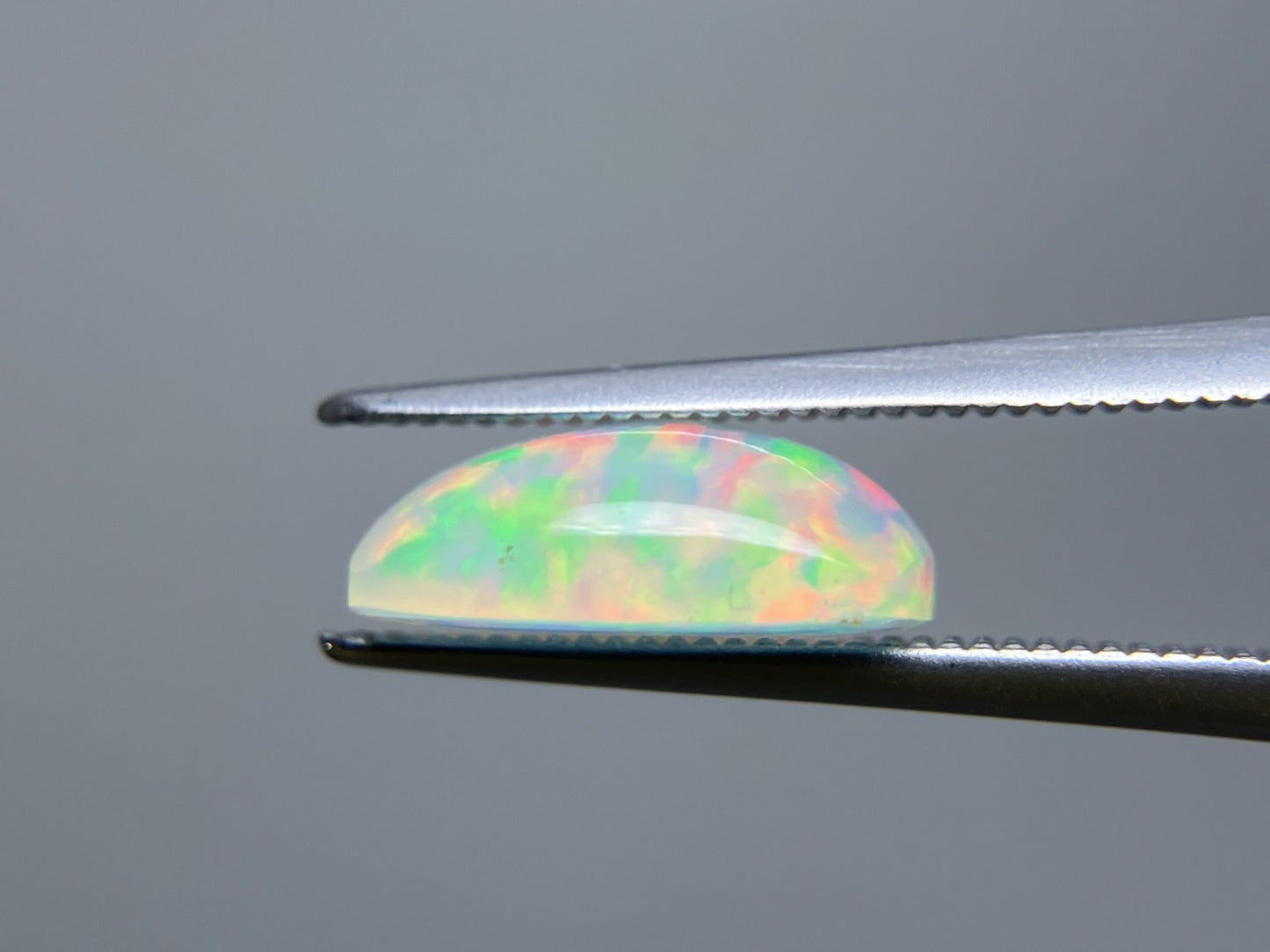 オパール 2.323ct 宝石ソーティング付き 11.6㎜×7.9㎜×4.3㎜ ルース（ 裸石 ） 4547S