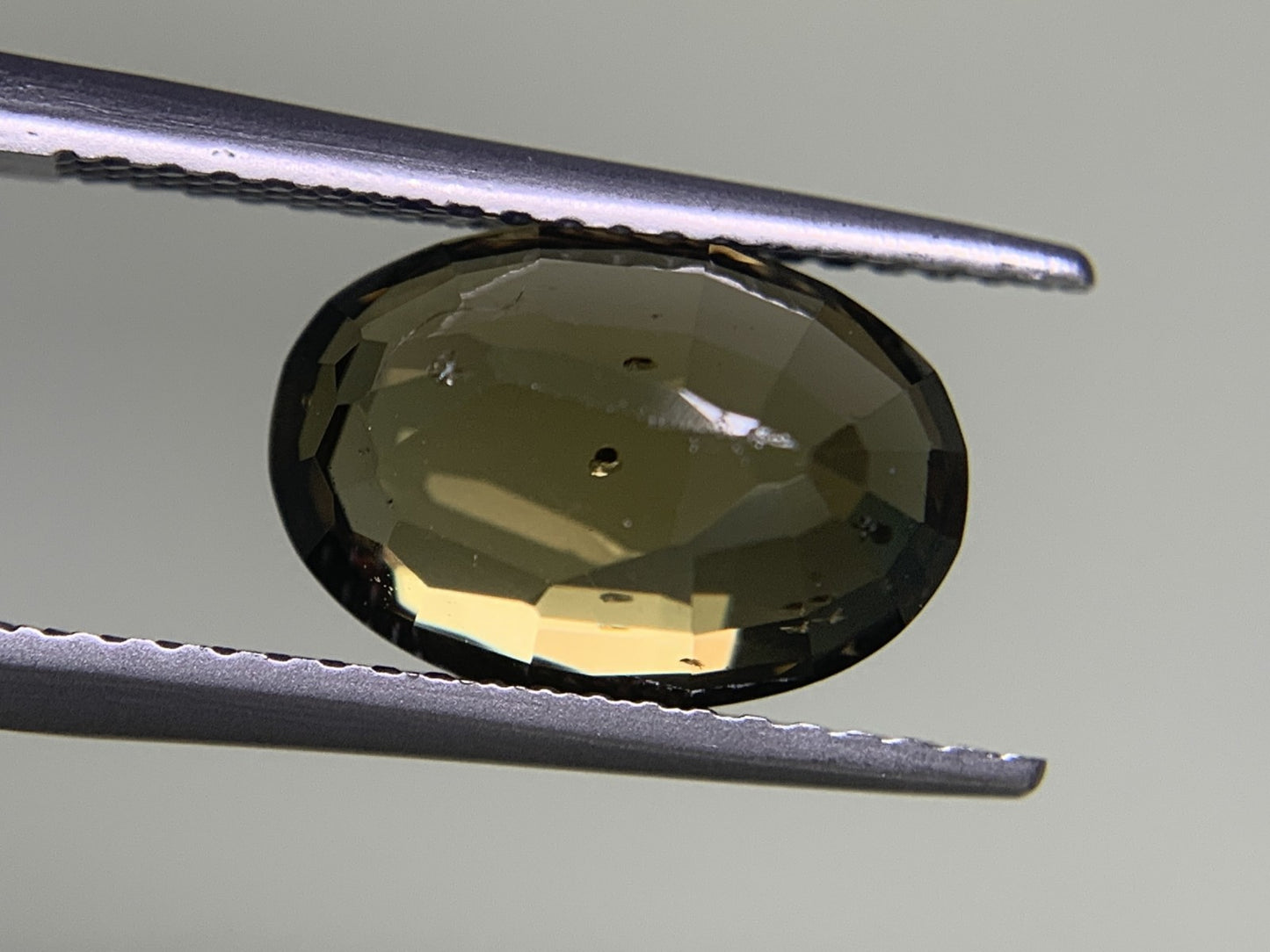 ジルコン 4.845ct 宝石ソーティング付き  11.2㎜×7.8㎜×5.2㎜  ルース（ 裸石 ） 3439Y