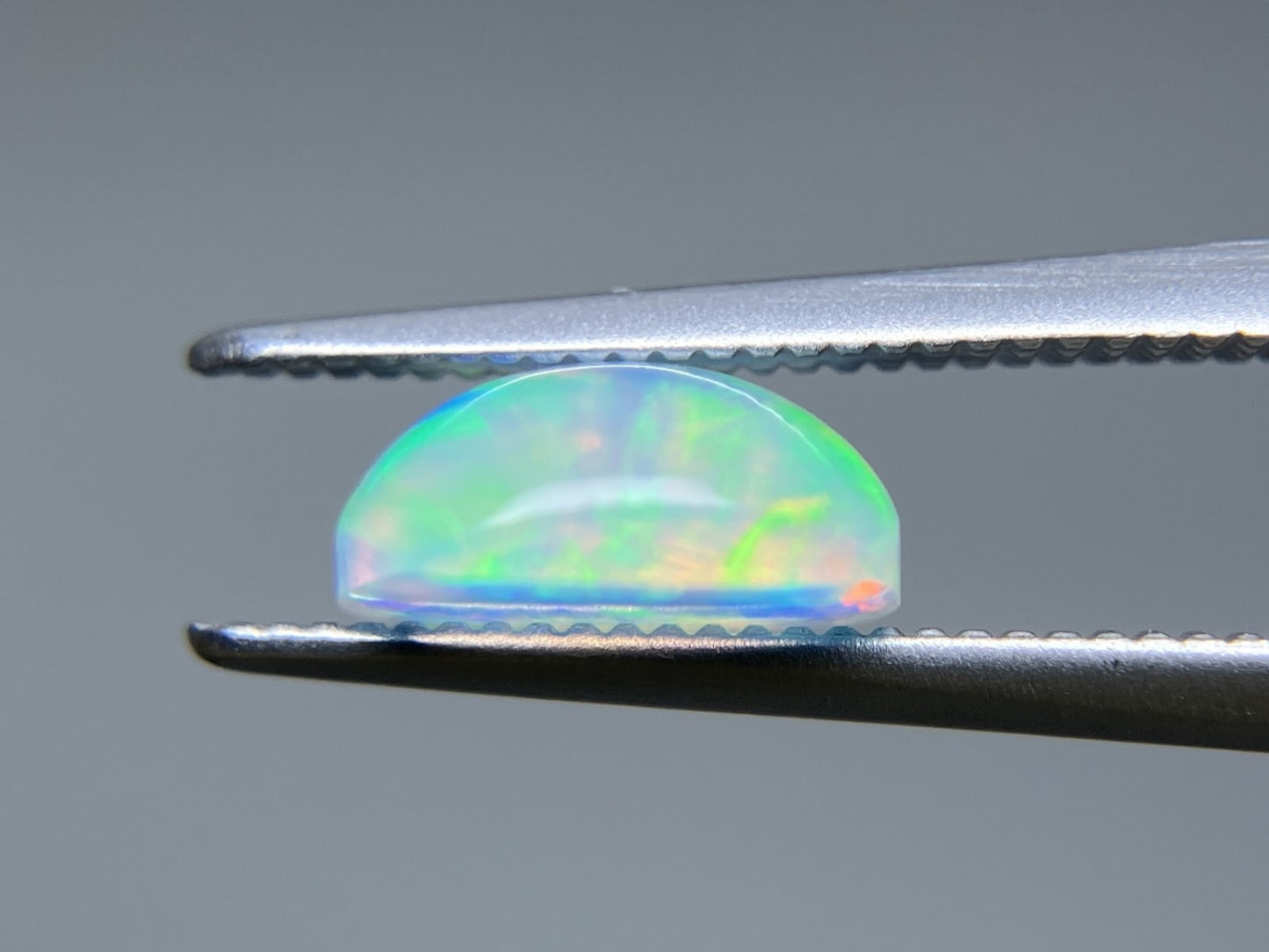 オパール 1.280ct 宝石ソーティング付き 7.9㎜×7.9㎜×3.6㎜ ルース（ 裸石 ） 4549S