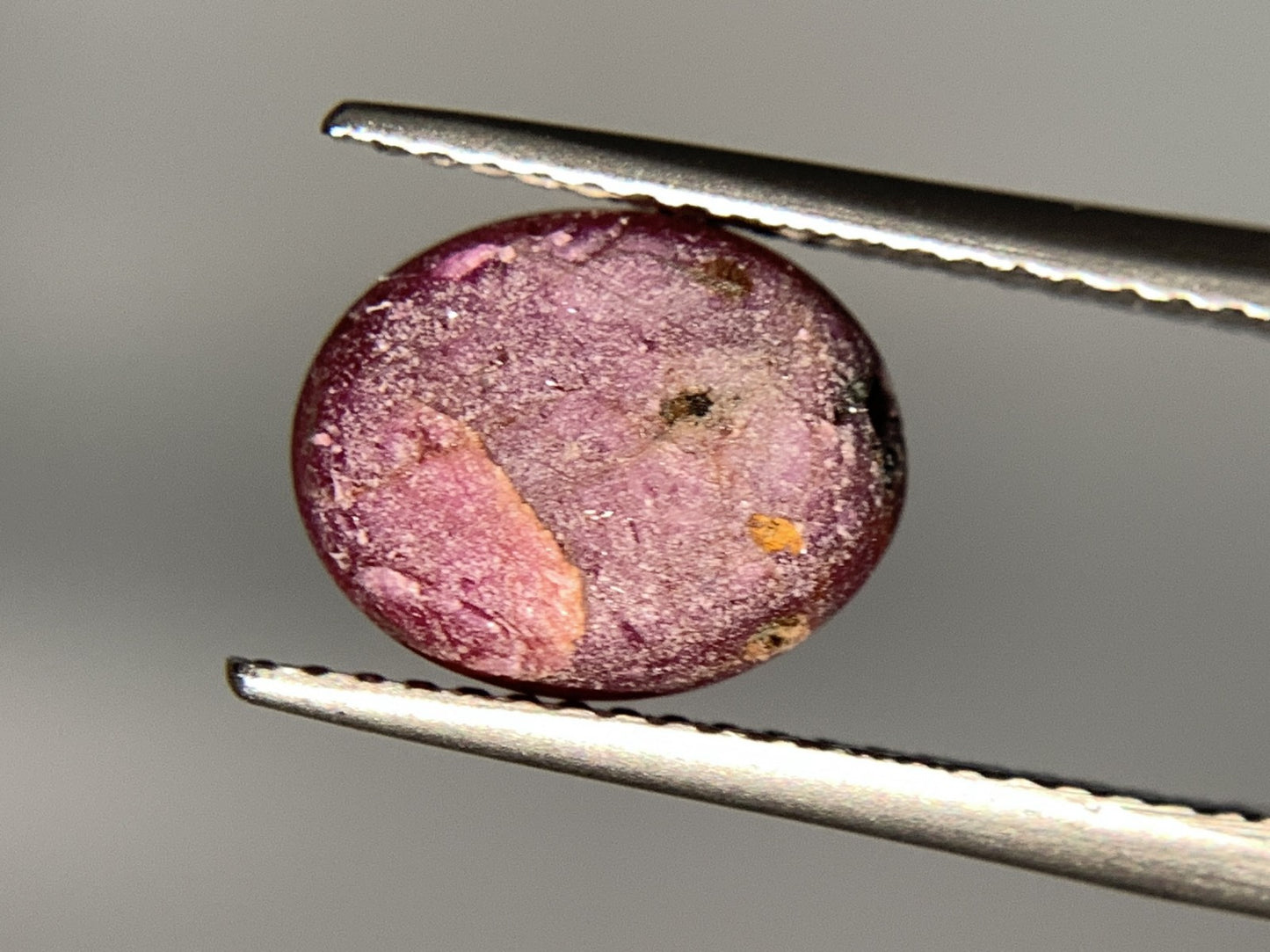 スタールビー 5.302ct 宝石ソーティング付き  10.2㎜×8.2㎜×5.7㎜   ルース（ 裸石 ） 2345Y