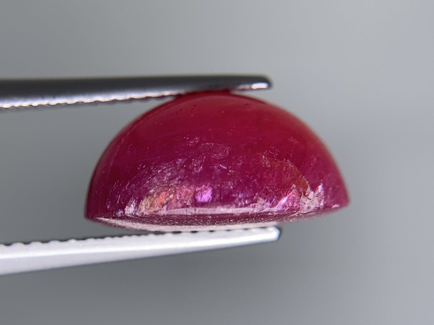 ルビー 天然 9.590ct 宝石ソーティング付き 13.2㎜×10.0㎜×6.9㎜ ルース（ 裸石 ） 7726Y