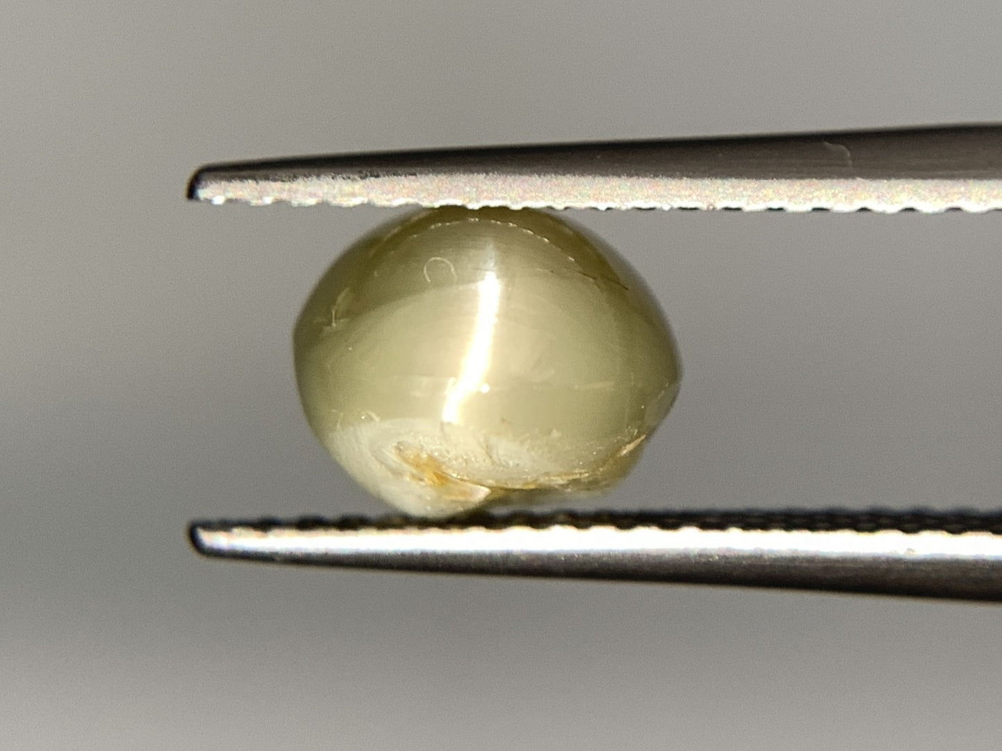 クリソベリルキャッツアイ 4.371ct 宝石ソーティング付き  9.4㎜×7.5㎜×6.3㎜   ルース（ 裸石 ） 2411Y2