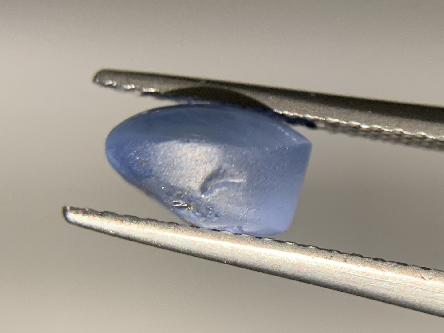 スターサファイア 3.140ct 宝石ソーティング付き  8.1㎜×7.3㎜×5.0㎜  ルース（ 裸石 ） 3467Y